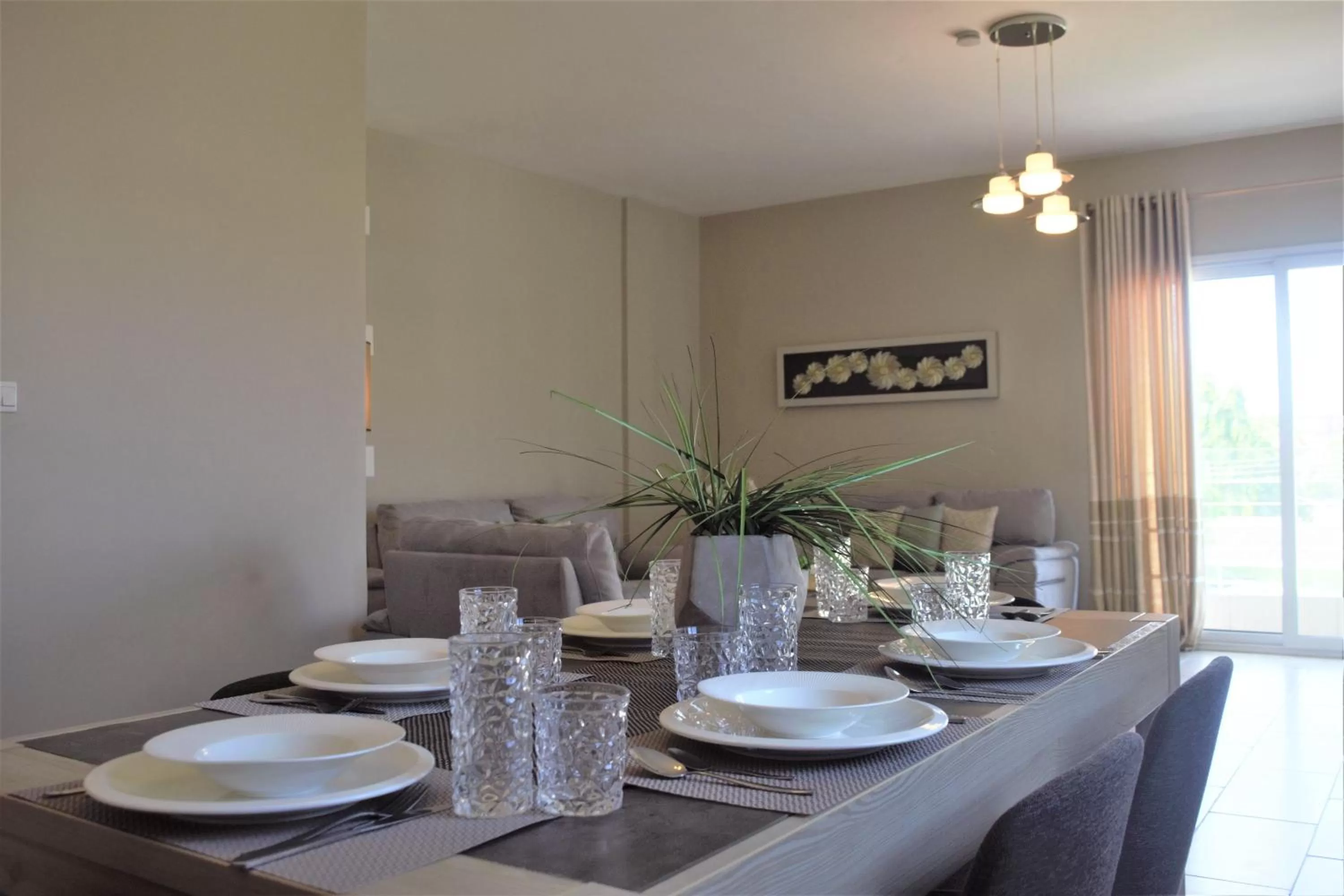 Dining area in Montecito Apartments