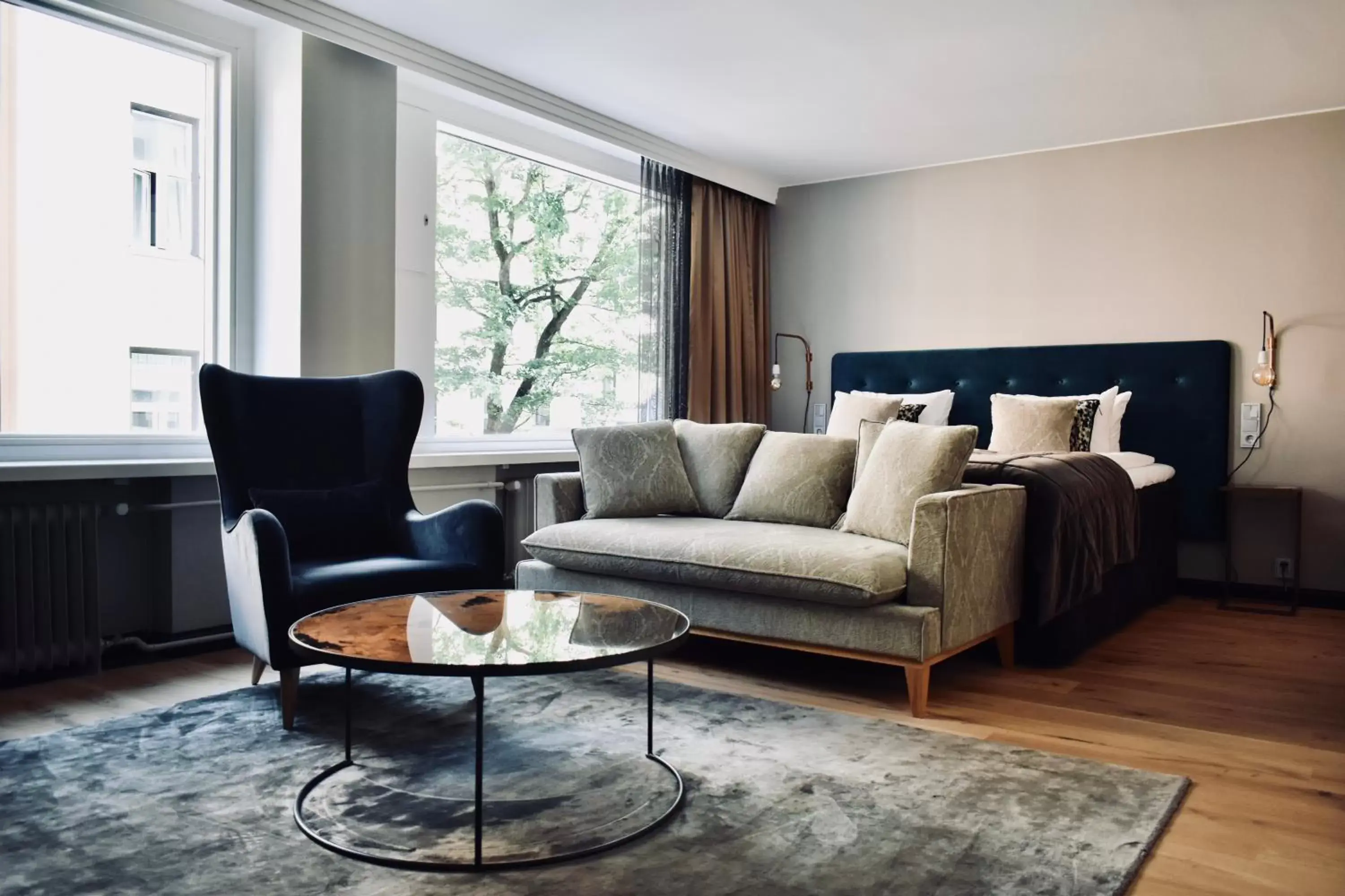 Inner courtyard view in Hotel F6 Inner courtyard view in Hotel F6