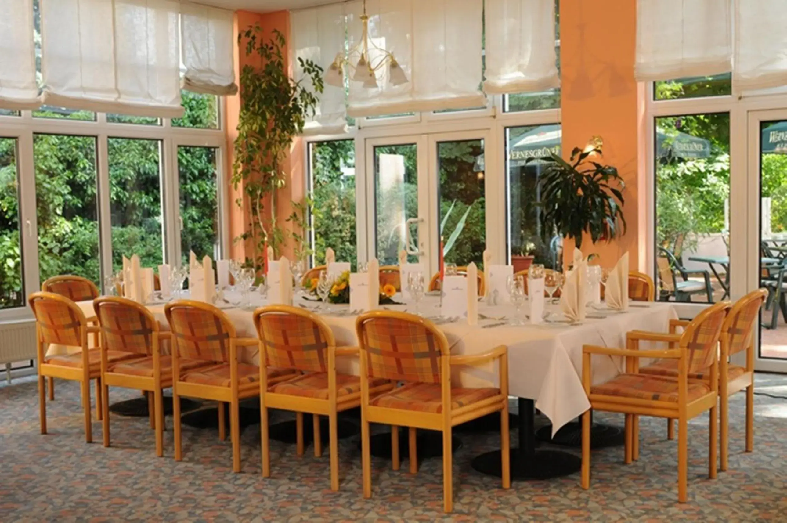 Banquet/Function facilities, Restaurant/Places to Eat in AMBER HOTEL Chemnitz Park