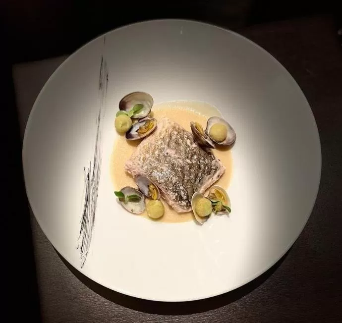 Restaurant/places to eat in The Sydney Hotel