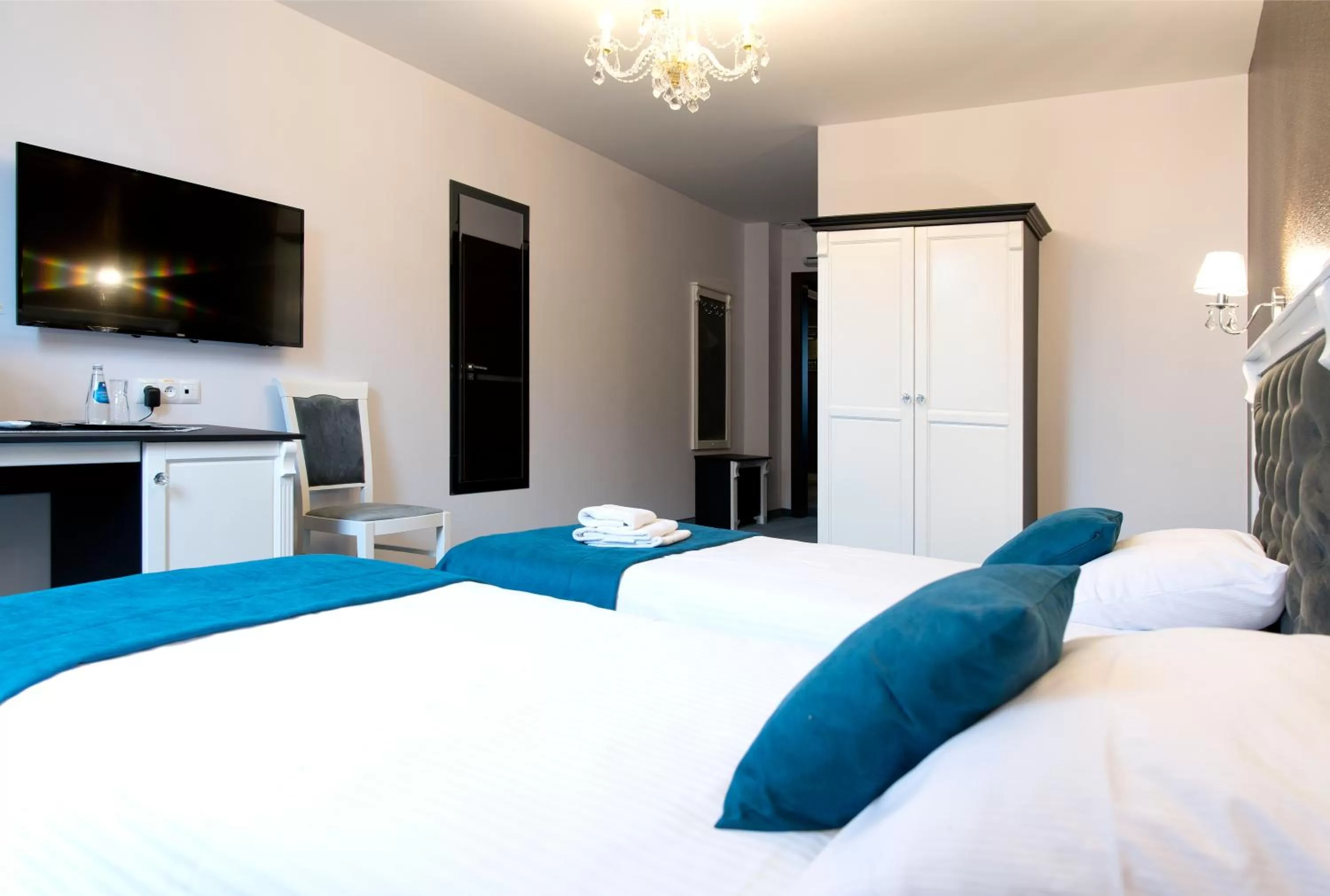 Photo of the whole room, Bed in Hotel Campari