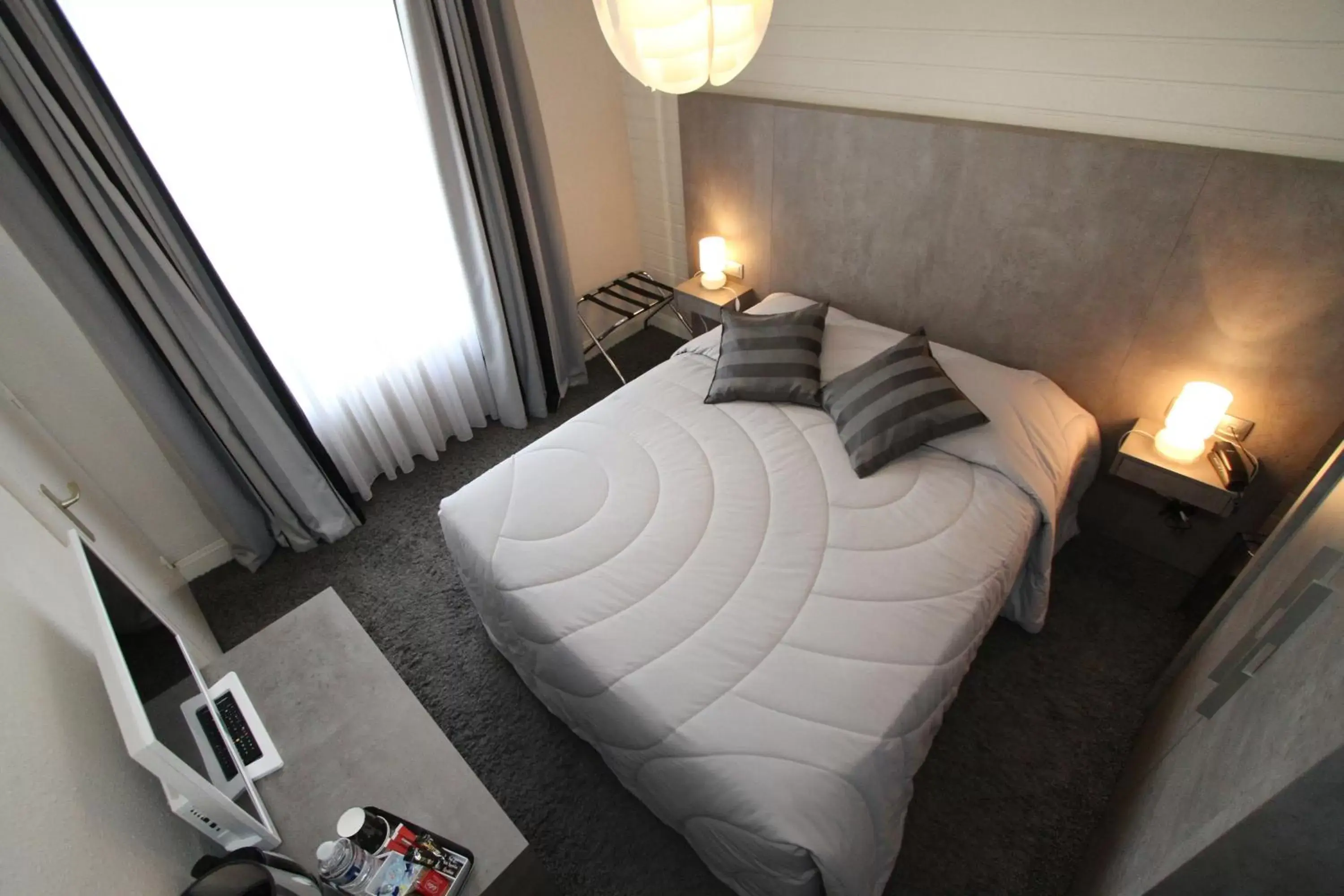 Bed in Hôtel La Réserve