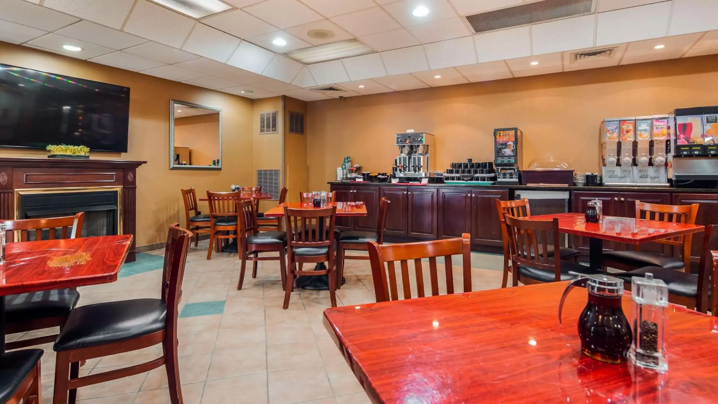 Restaurant/places to eat in Inn at Mendehall Restaurant/places to eat in Inn at Mendehall