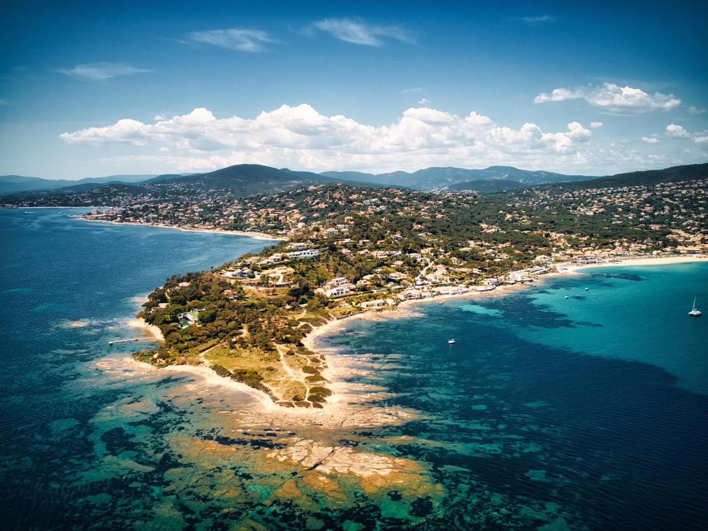 Nearby landmark, Bird's-eye View in Hotel Les Palmiers