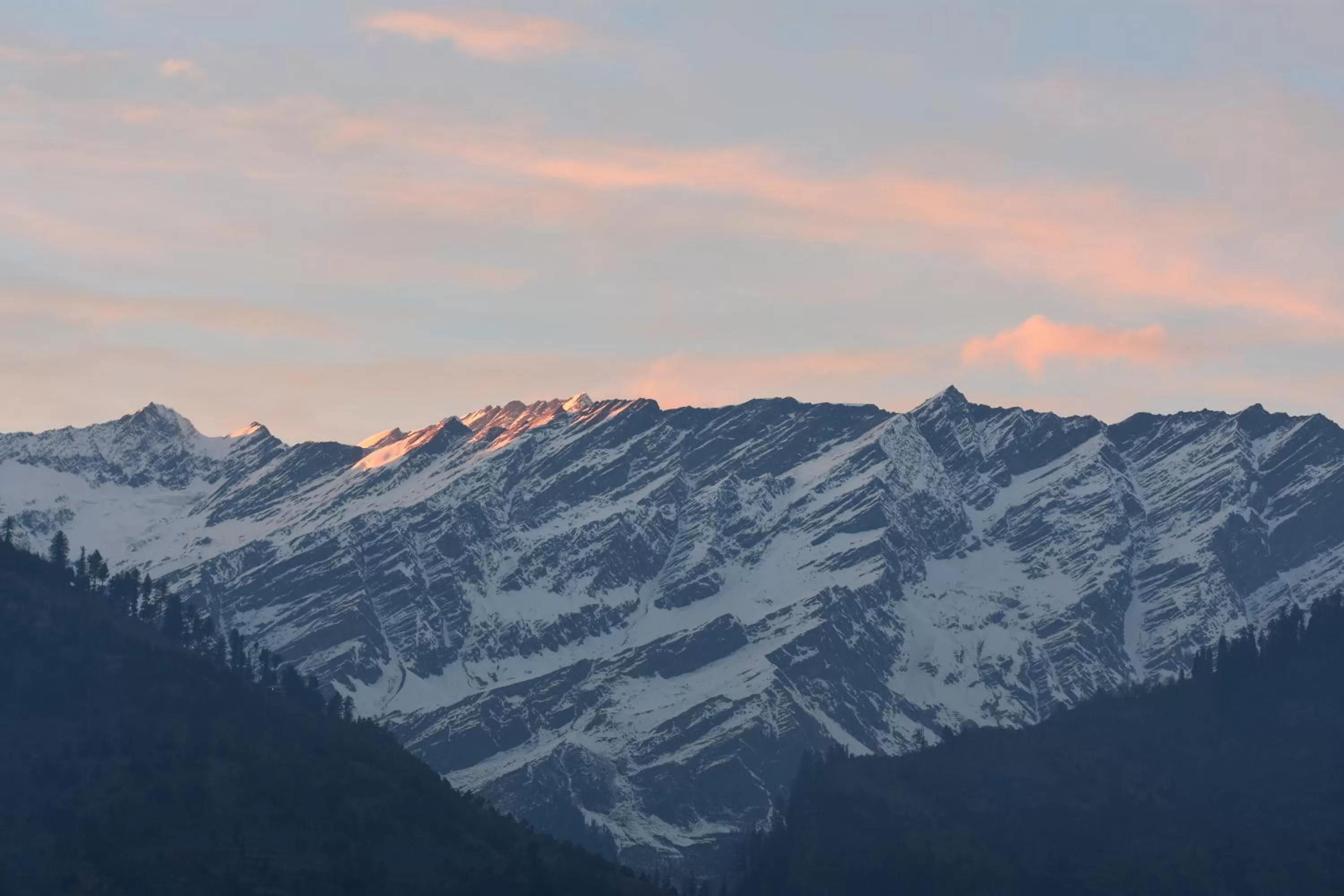 The Allure Grand Resort -A Majestic Riverside Retreat