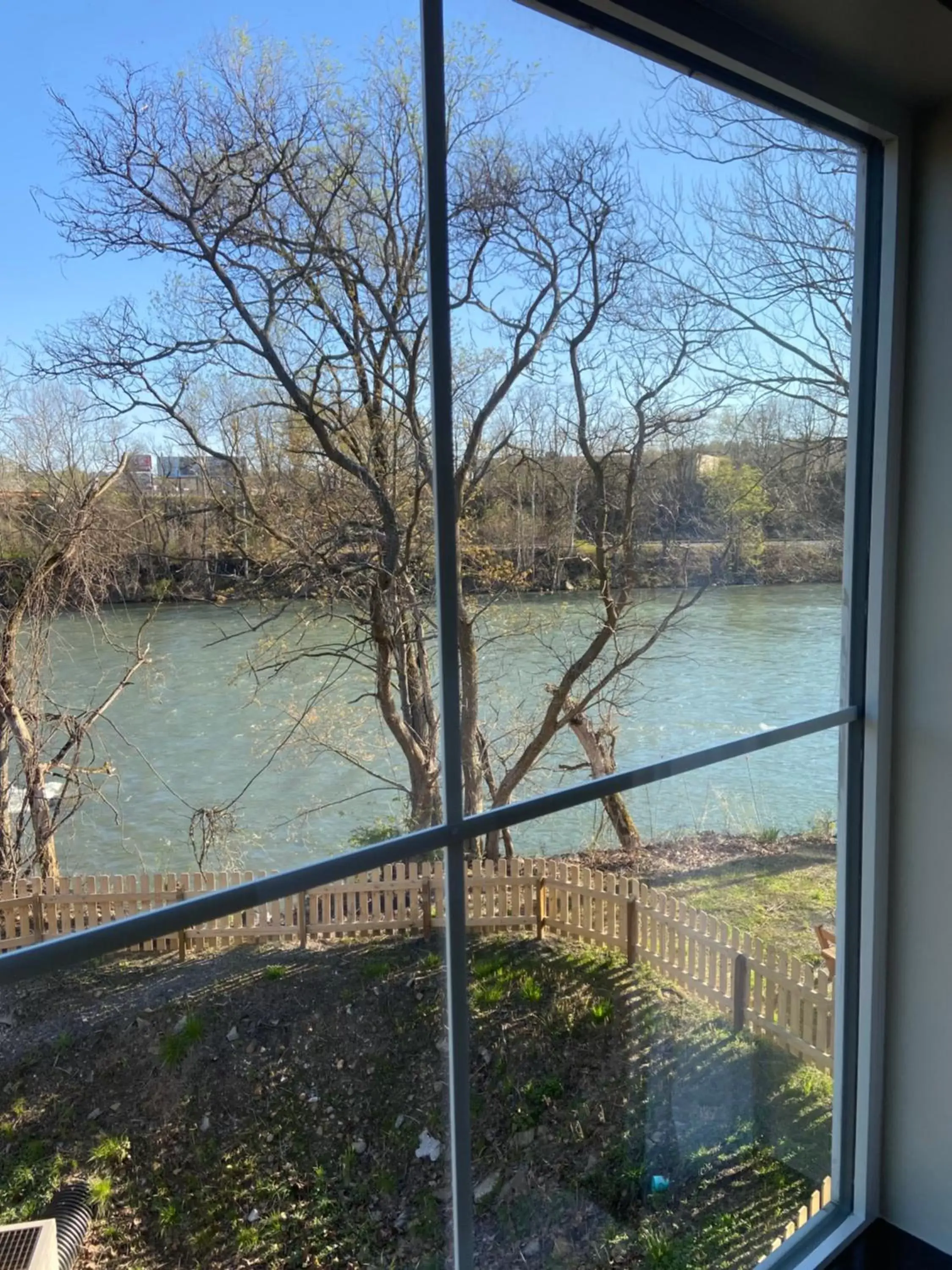 River view in Comfort Inn