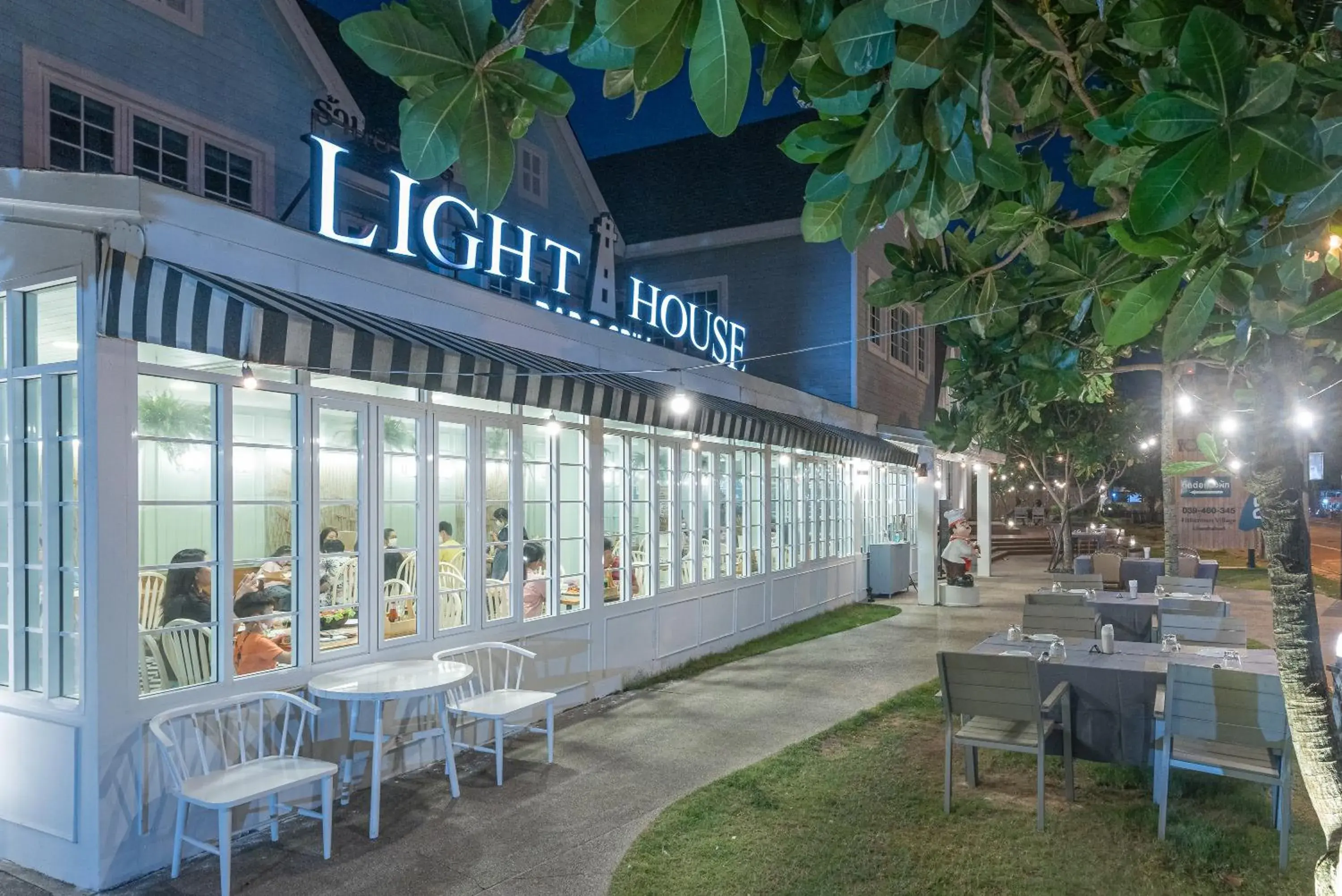 Restaurant/places to eat in Peggy's Cove Resort Restaurant/places to eat in Peggy's Cove Resort