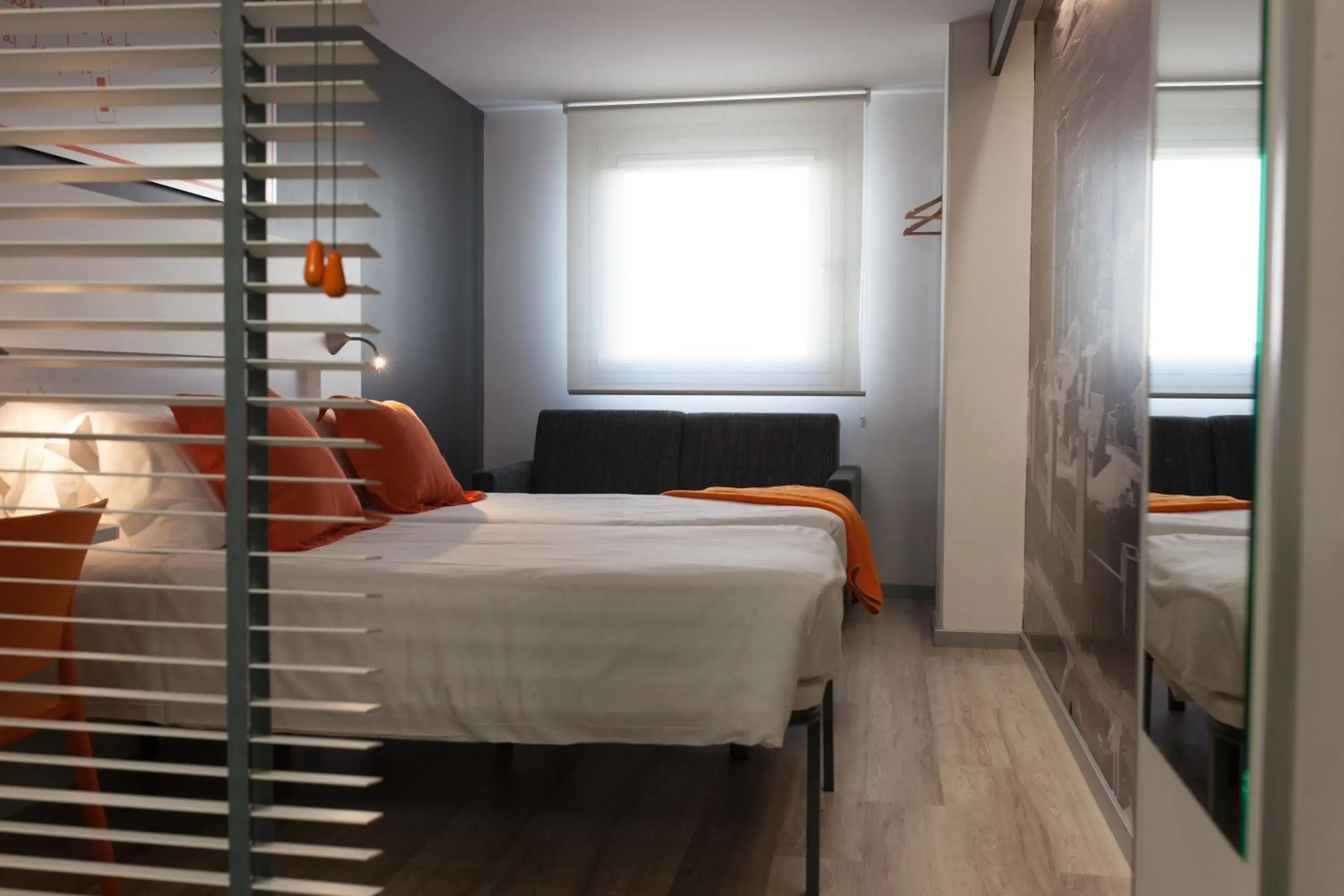 Bedroom, Bed in Hotel Bed4U Pamplona