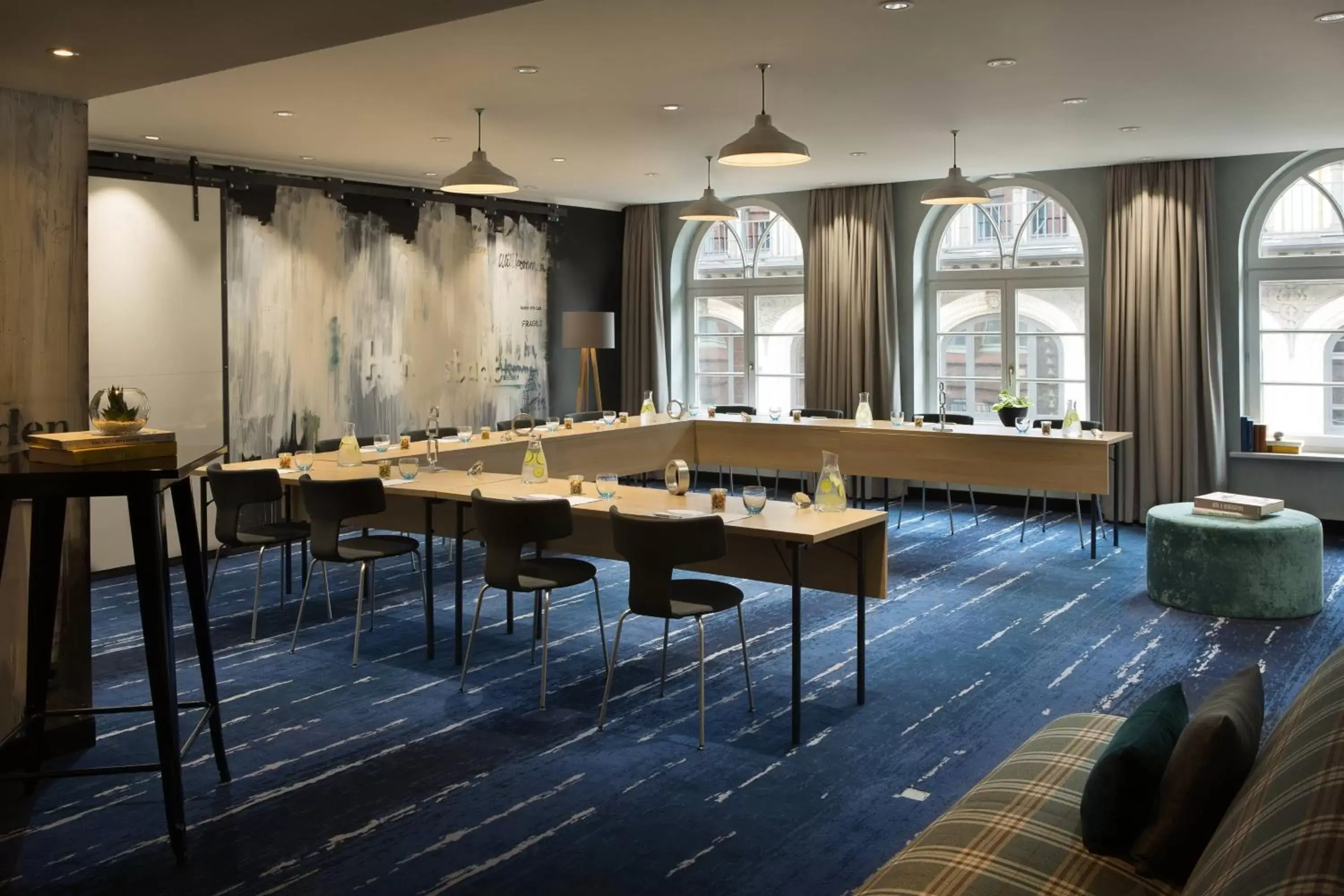 Meeting/conference room in Renaissance Hamburg Hotel