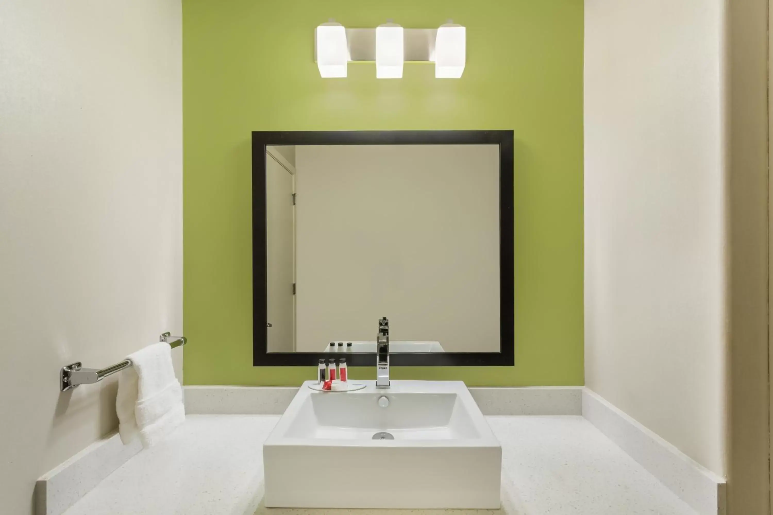 Bathroom in Baymont by Wyndham Modesto Salida