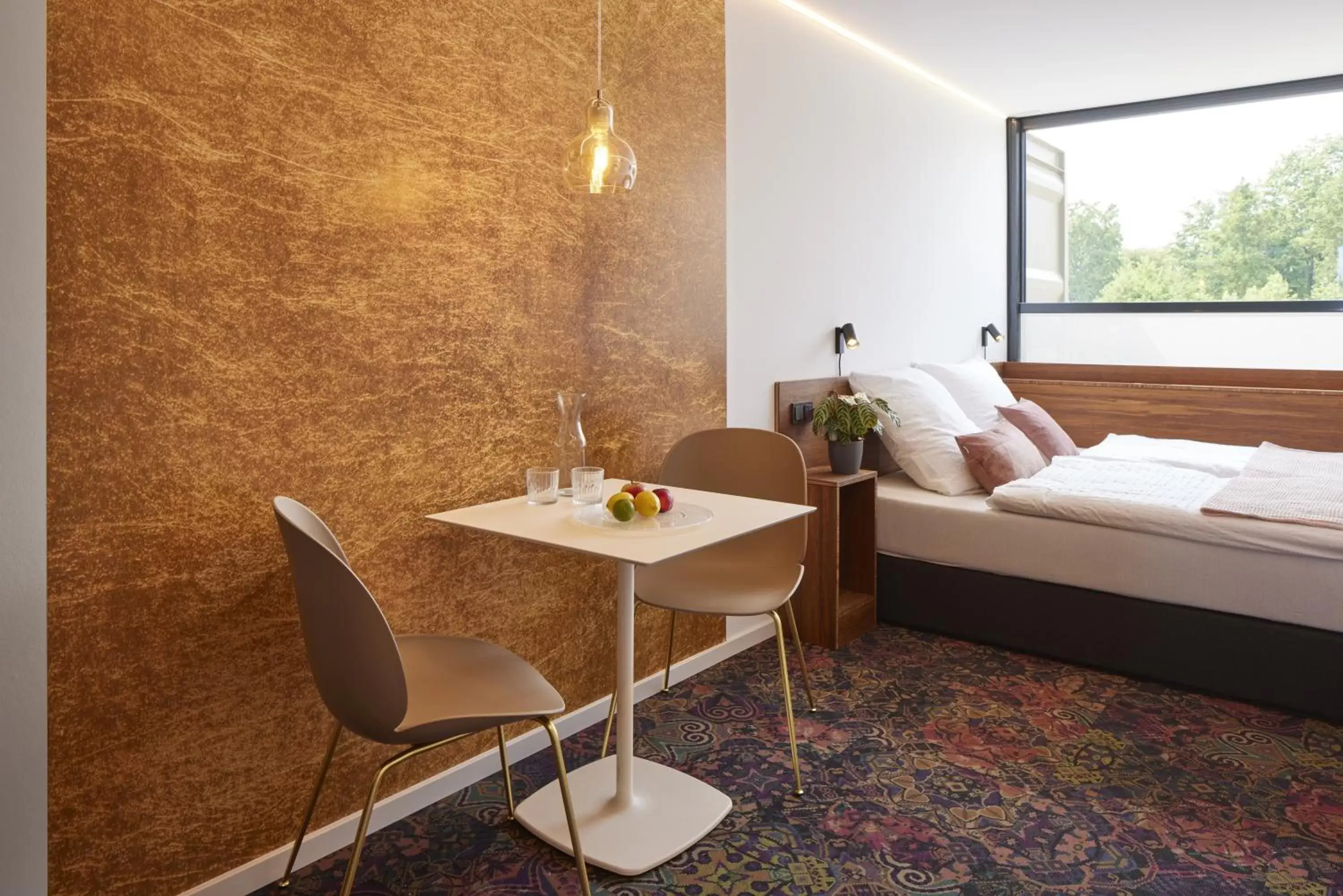 Standard King Room in TIN INN Montabaur l einfach gut - Das Hotel aus hochwertig ausgebauten Überseecontainern Standard King Room in TIN INN Montabaur l einfach gut - Das Hotel aus hochwertig ausgebauten Überseecontainern