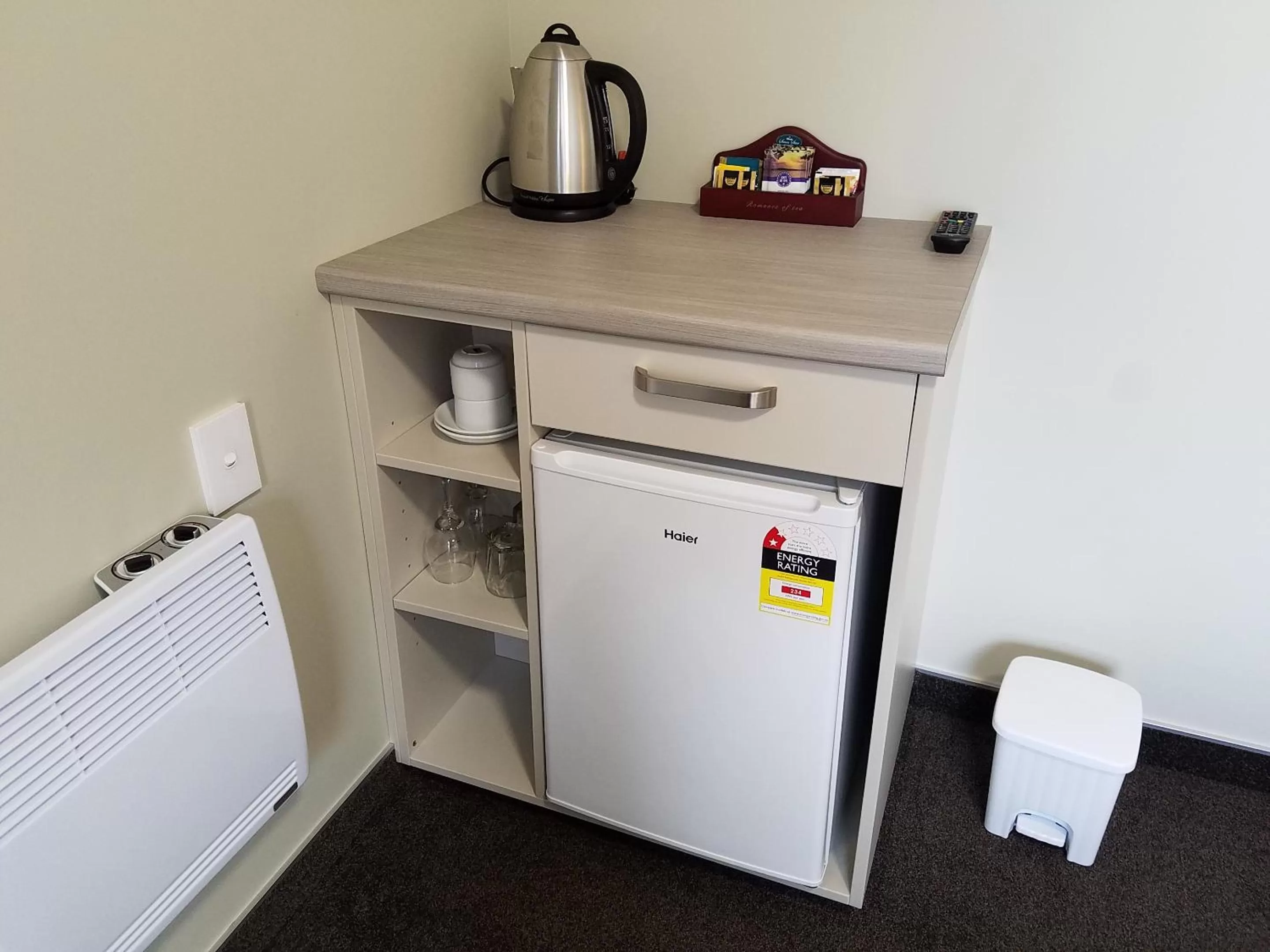 Coffee/tea facilities in Stumpers Hotel