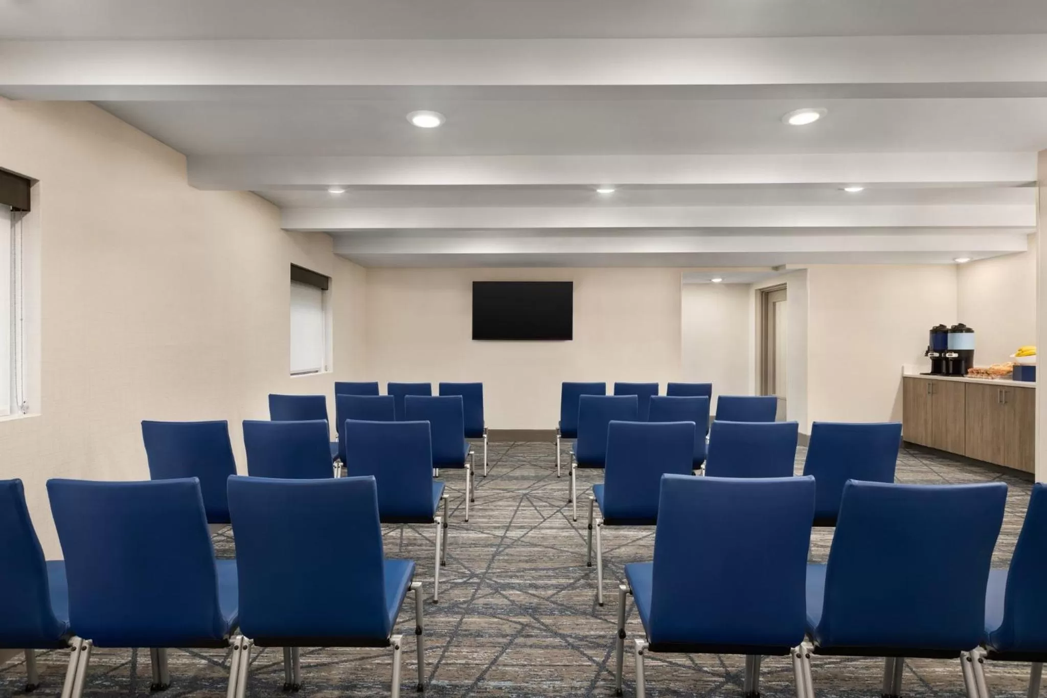 Banquet/Function facilities in Holiday Inn Express & Suites Evansville Downtown by IHG