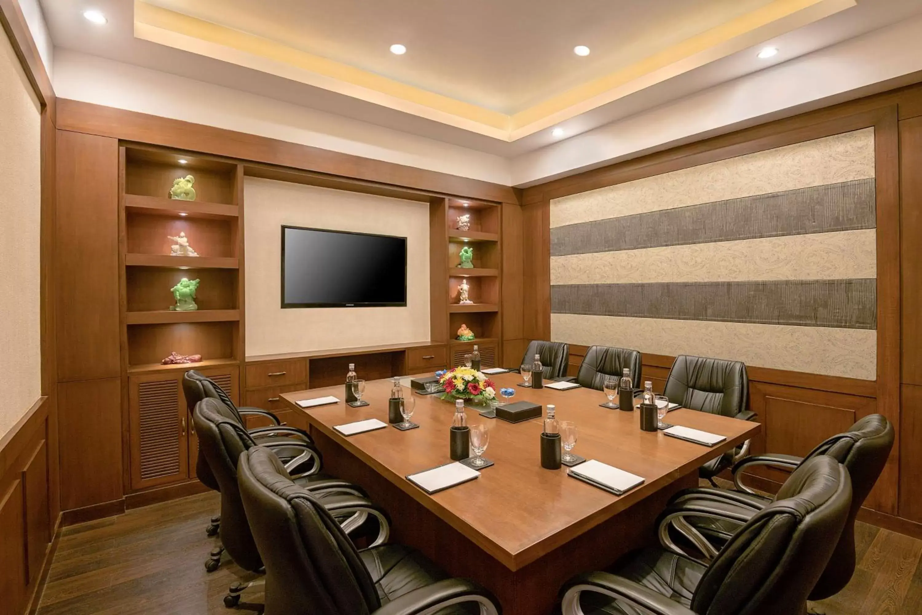Meeting/conference room in Country Inn & Suites by Radisson, Goa Candolim