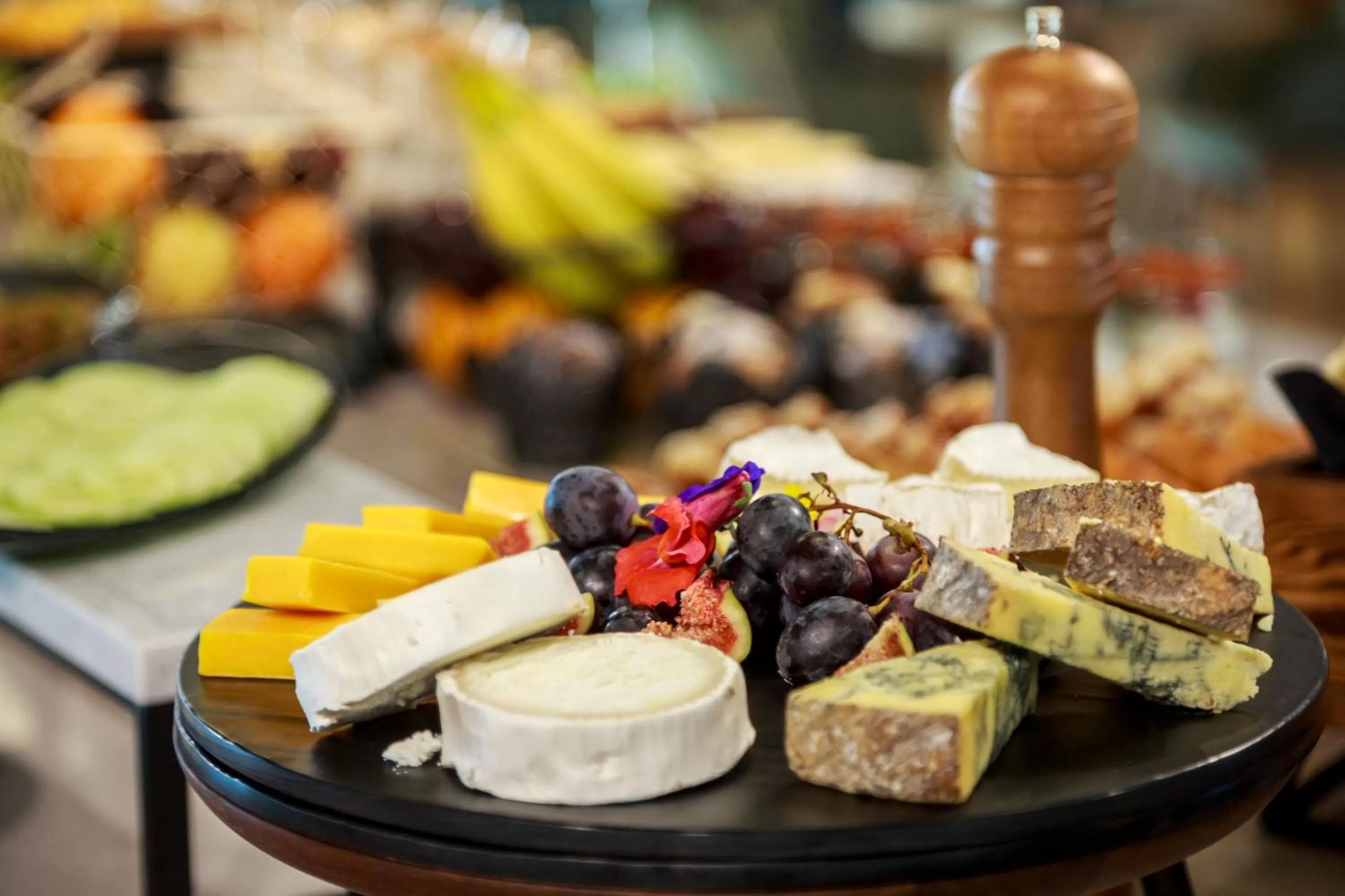 Restaurant/places to eat in Novotel Cambridge North