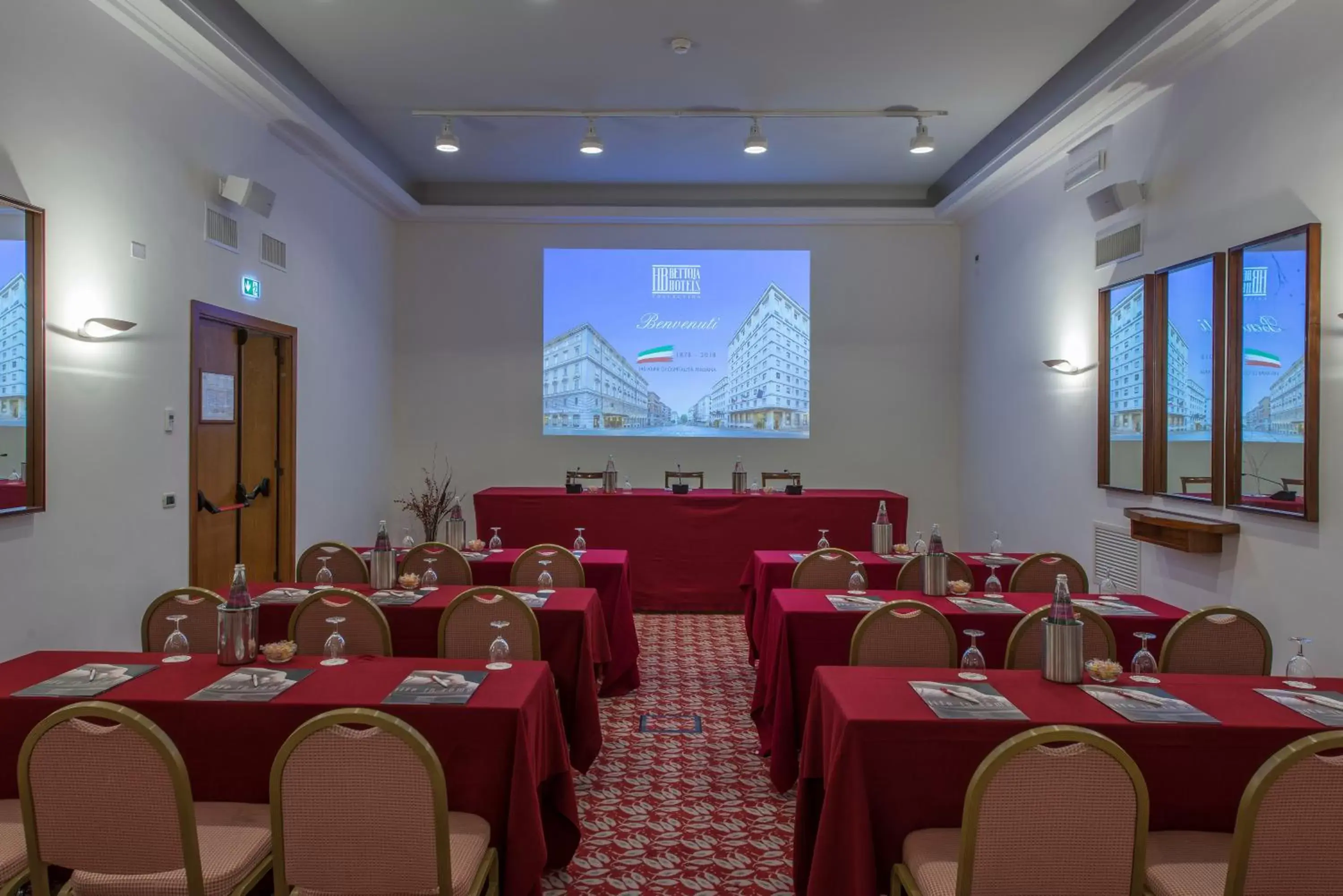 Meeting/conference room in Bettoja Hotel Mediterraneo