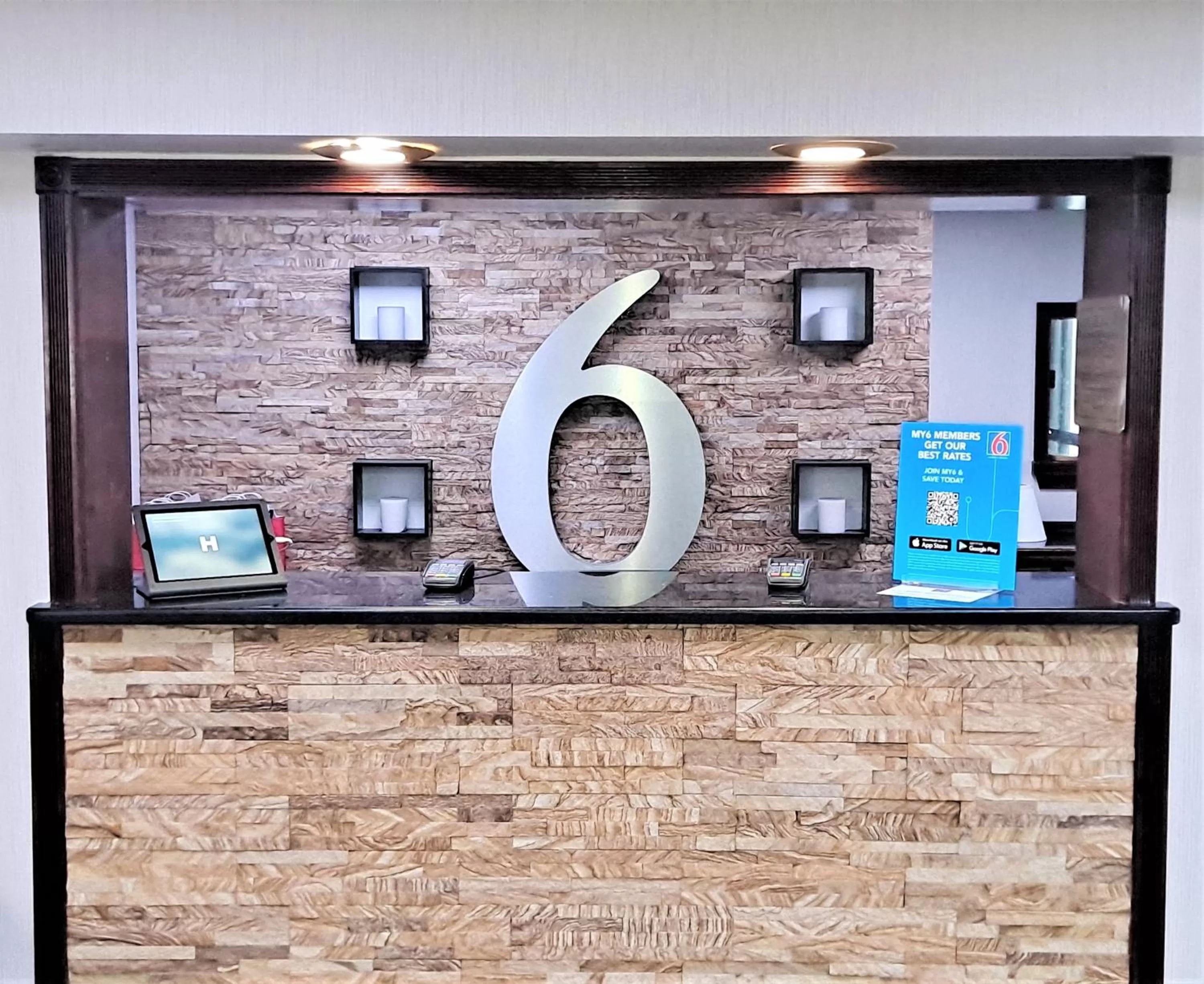 Lobby or reception in Motel 6 Catonsville MD Baltimore West