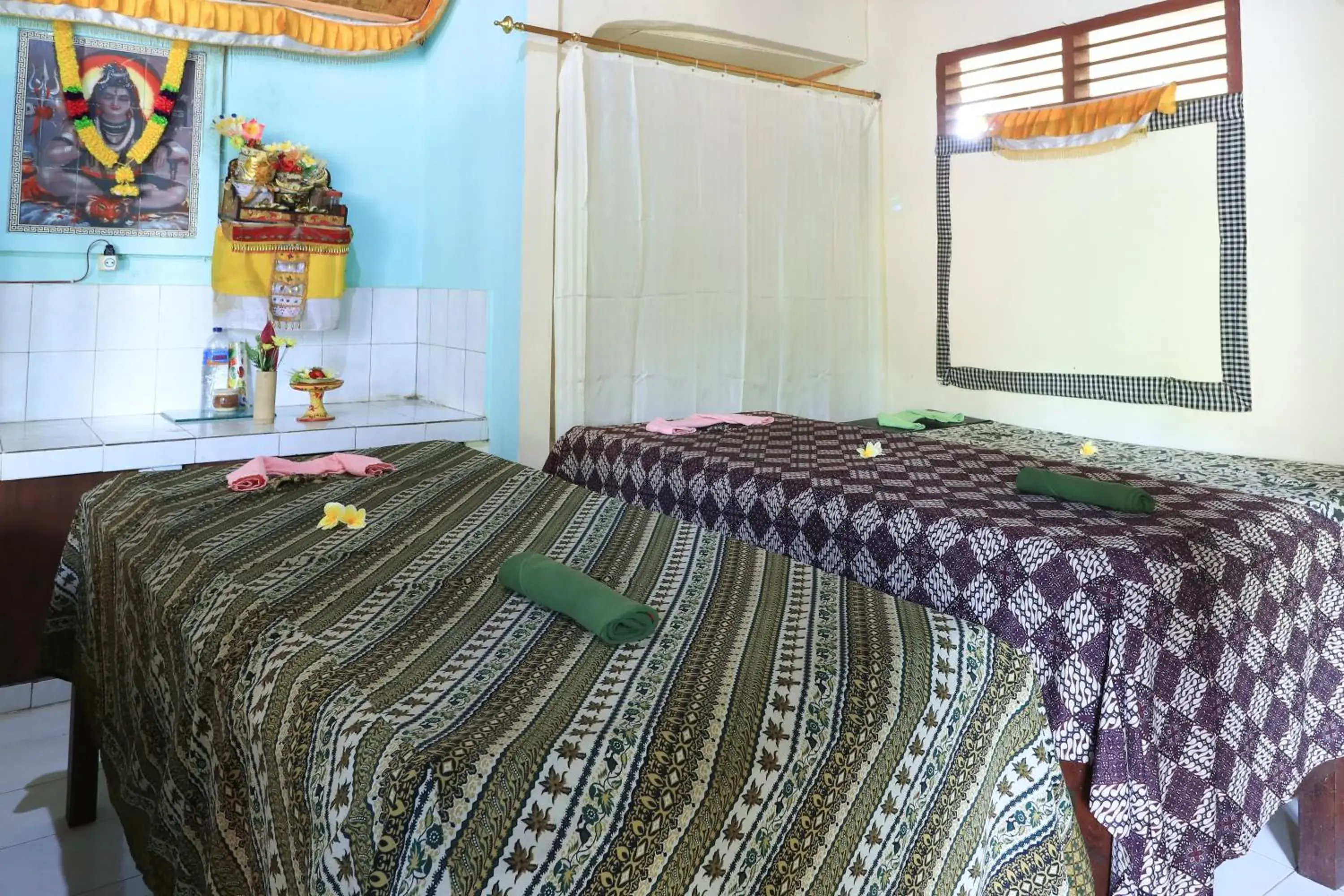 Massage, Bed in Ubud Asri Homestay