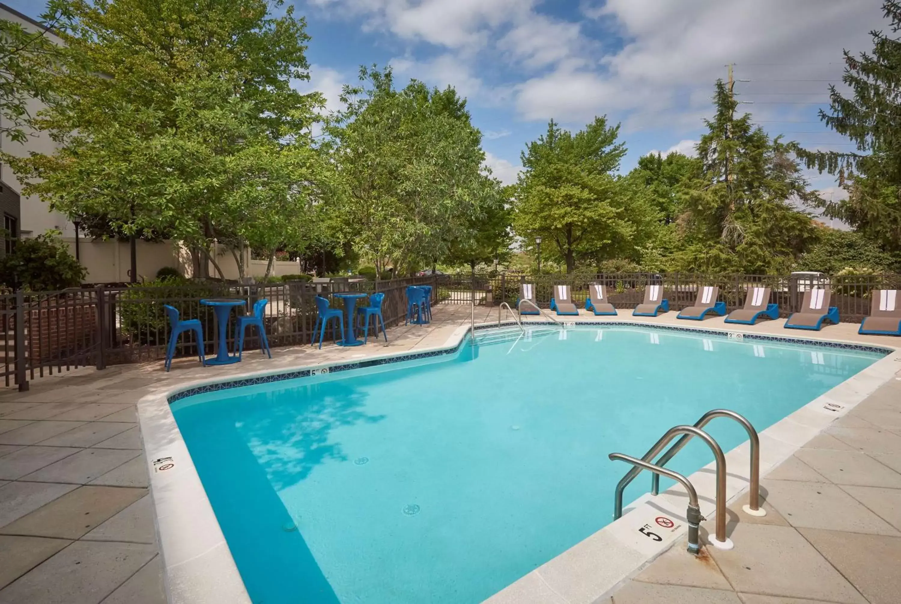 Pool view, Swimming Pool in Hampton Inn by Hilton Harrisburg West