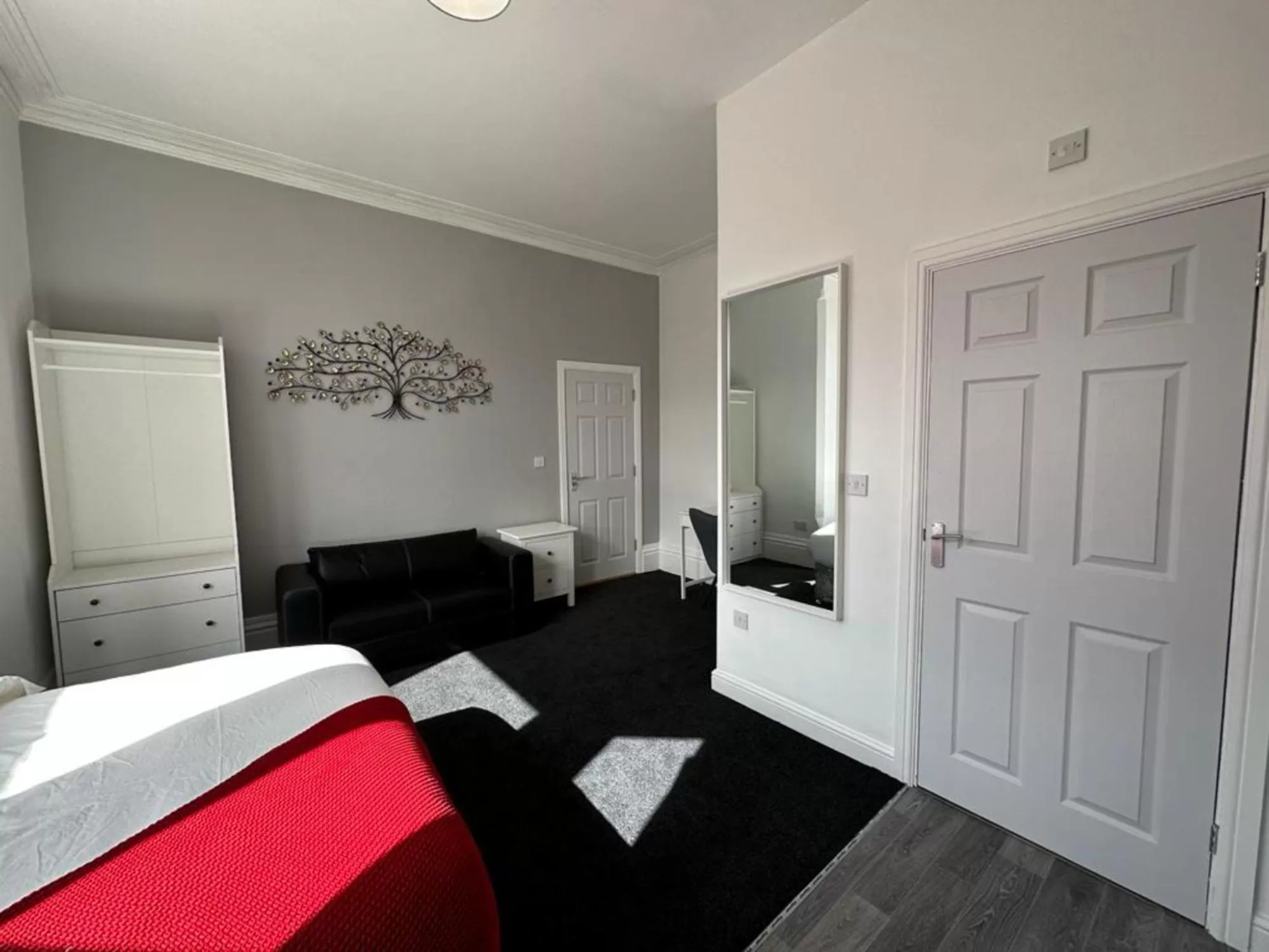 Seating Area in The Fishpond - Premier Nottingham Studios