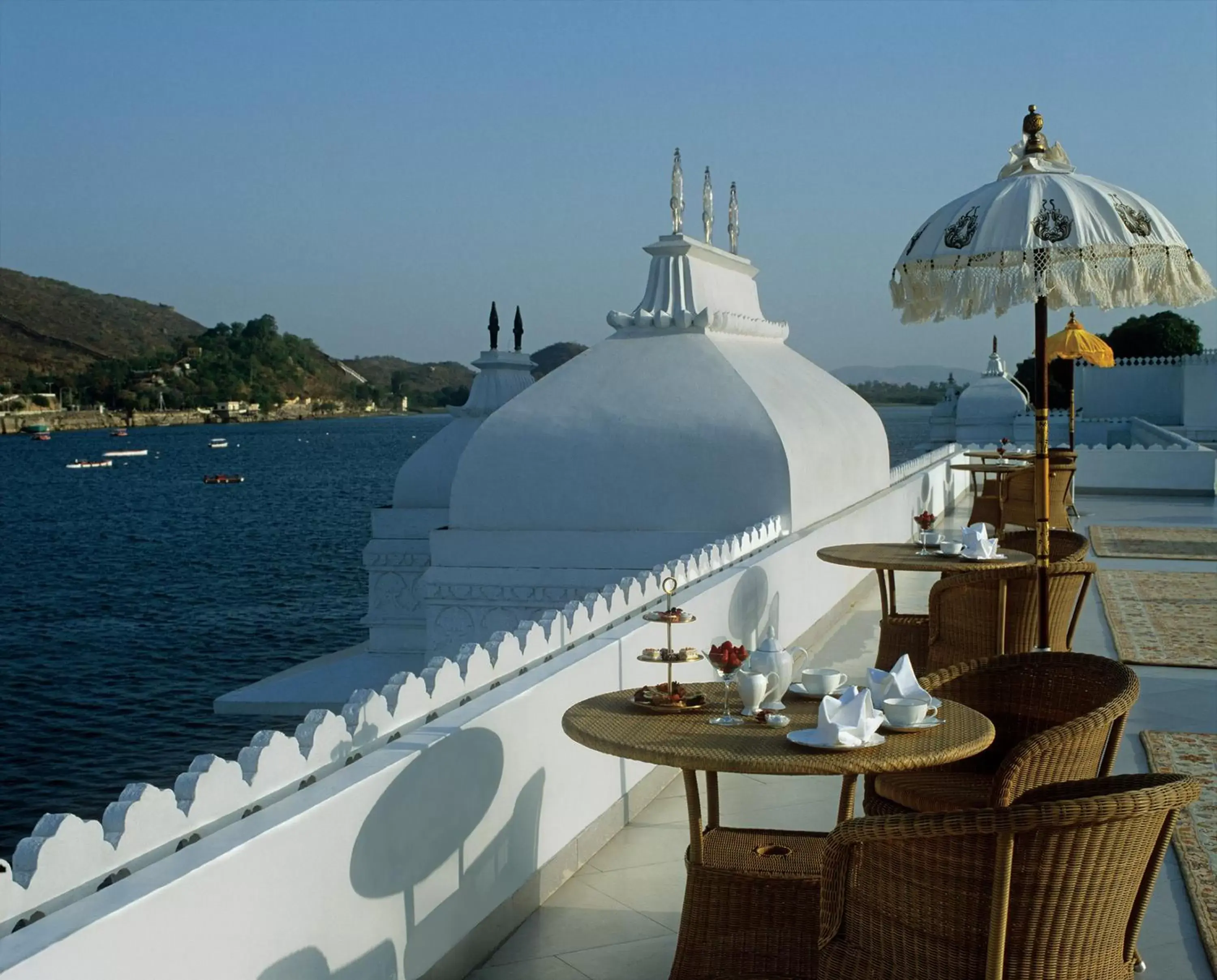 Restaurant/places to eat in Taj Lake Palace Udaipur