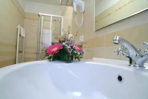 Bathroom in Hotel Ai Dogi