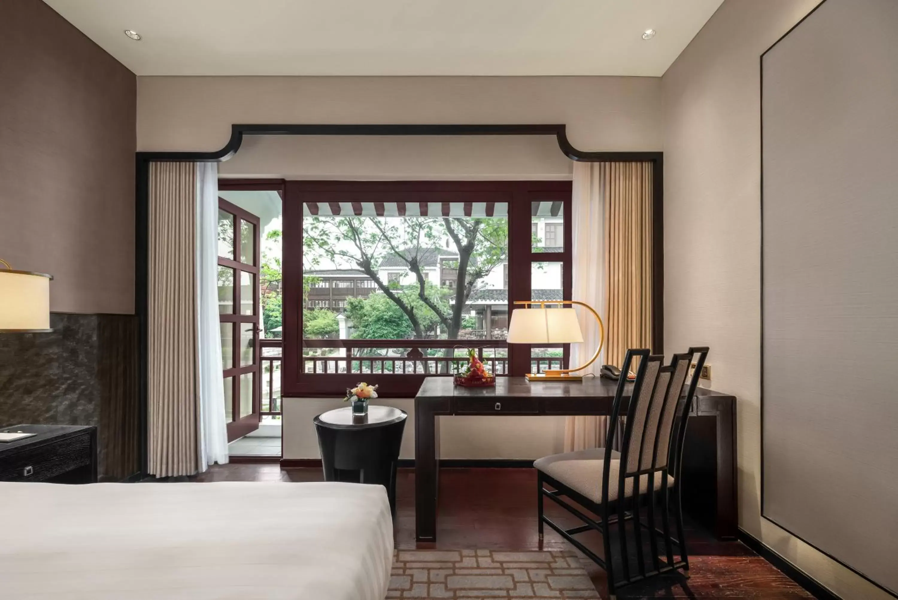 Premier Balcony King in Pan Pacific Suzhou