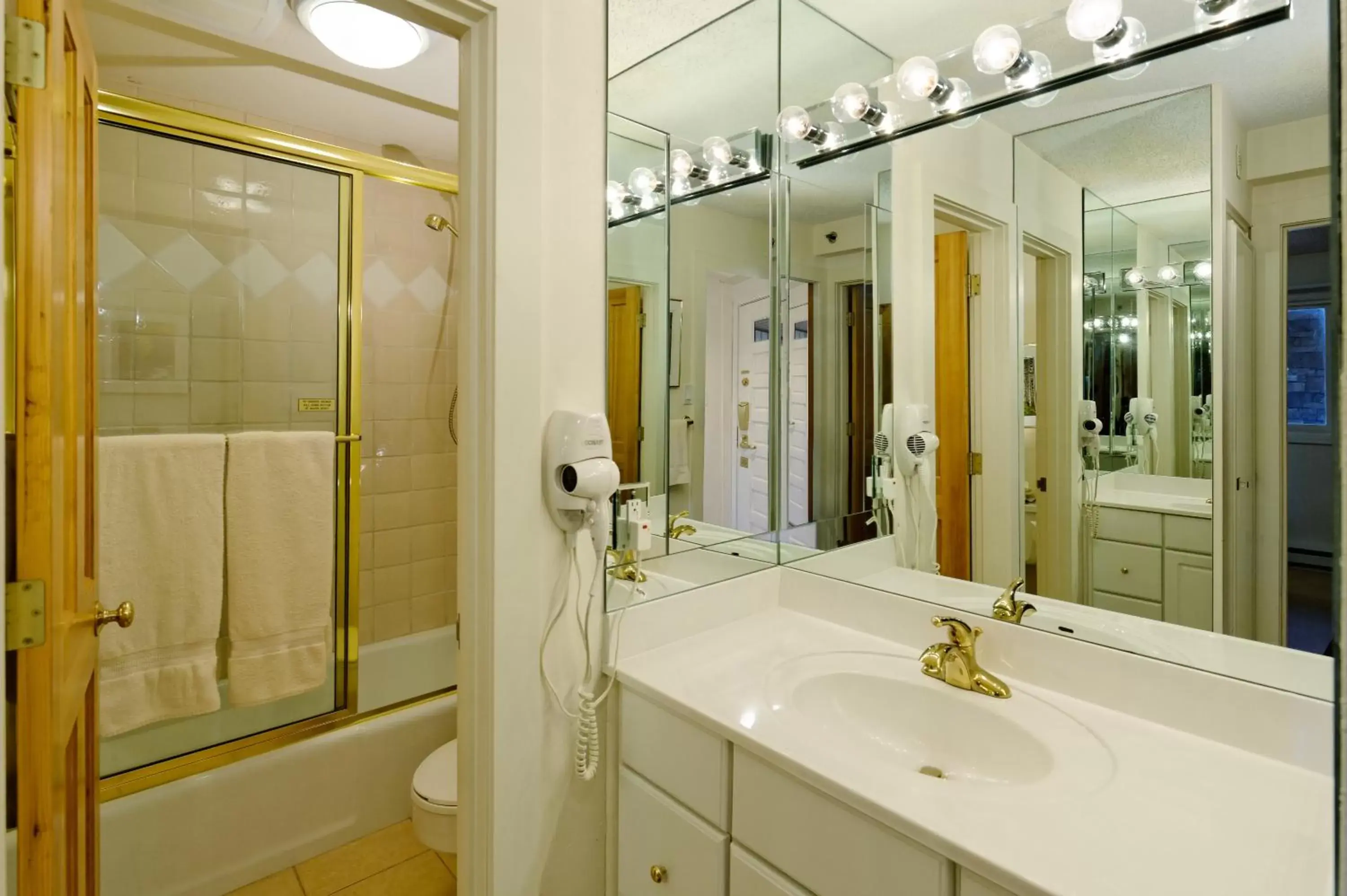 Bathroom in The Crestwood Snowmass Village