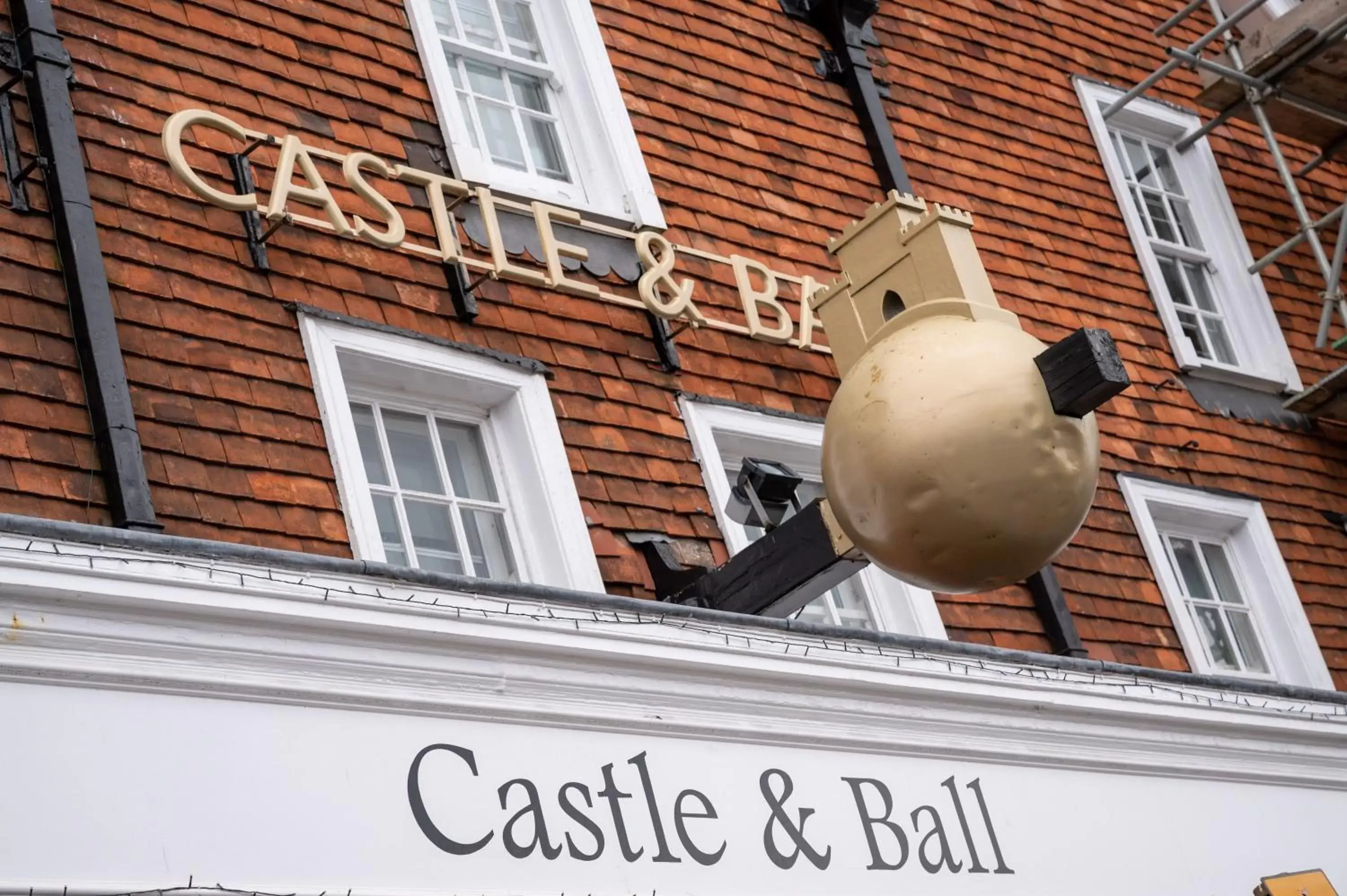 Logo/Certificate/Sign in Castle and Ball by Greene King Inns