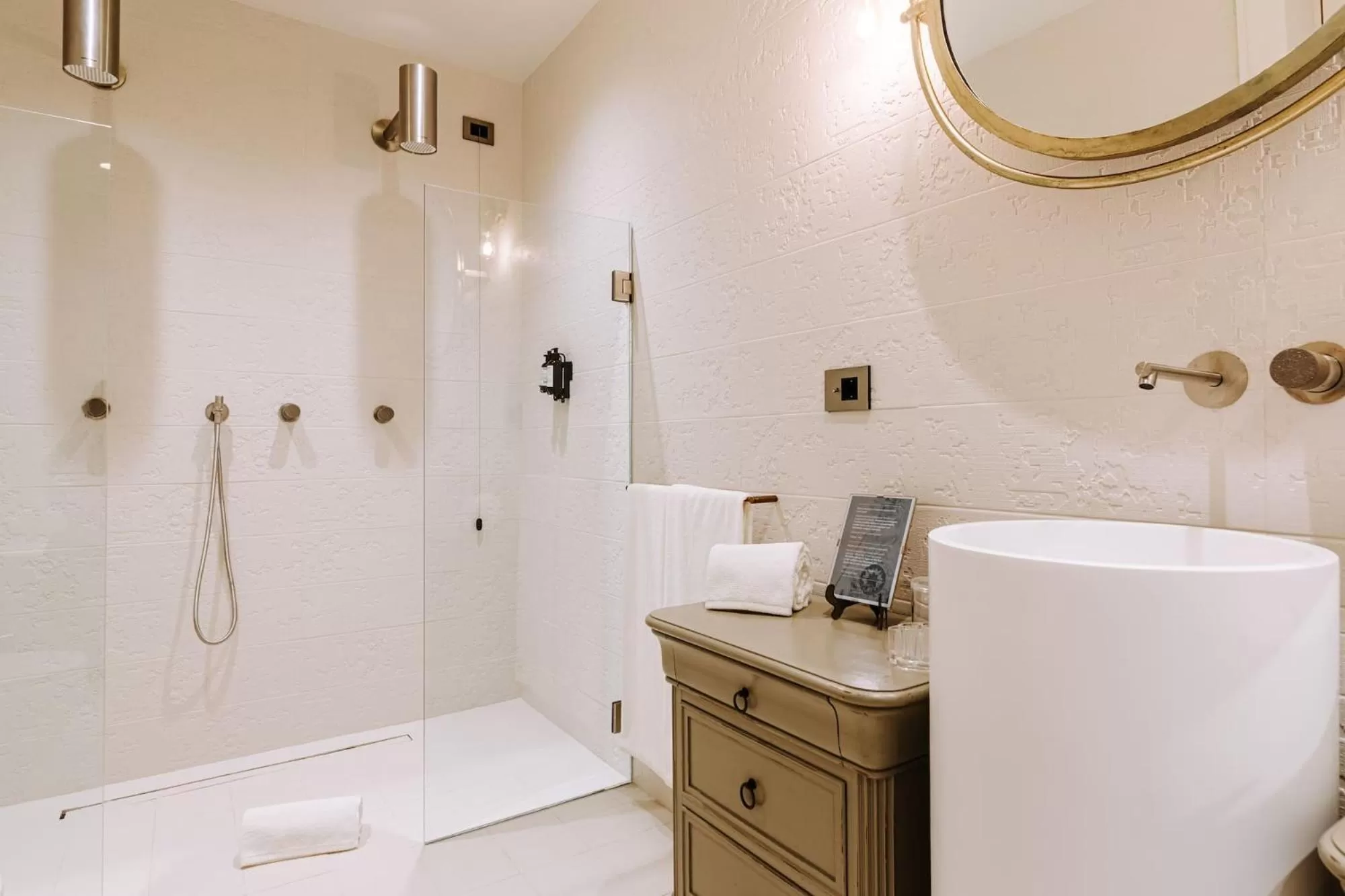 Shower in Paragon 700 Boutique Hotel & SPA