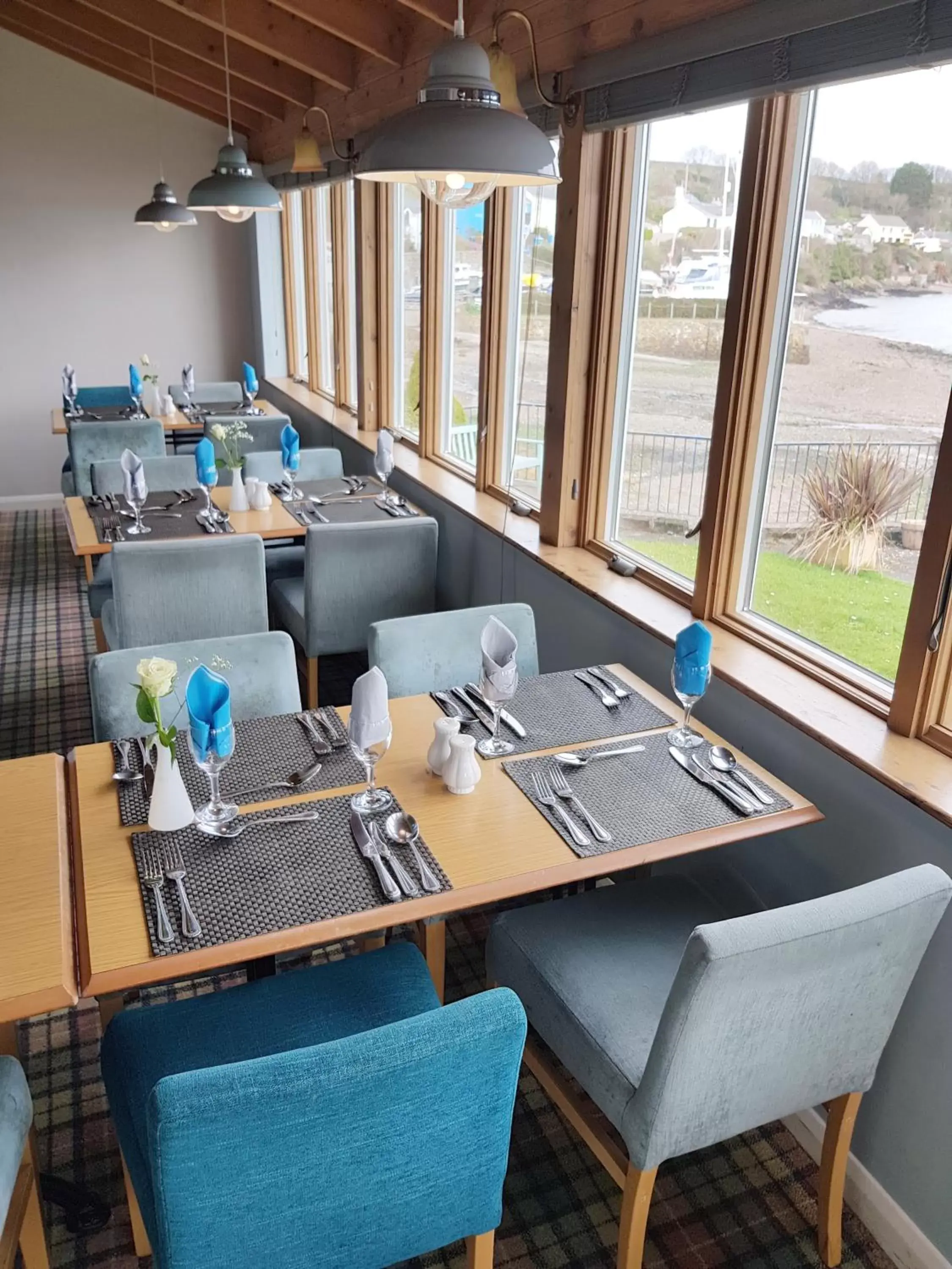 Dining area in Ferry House Inn