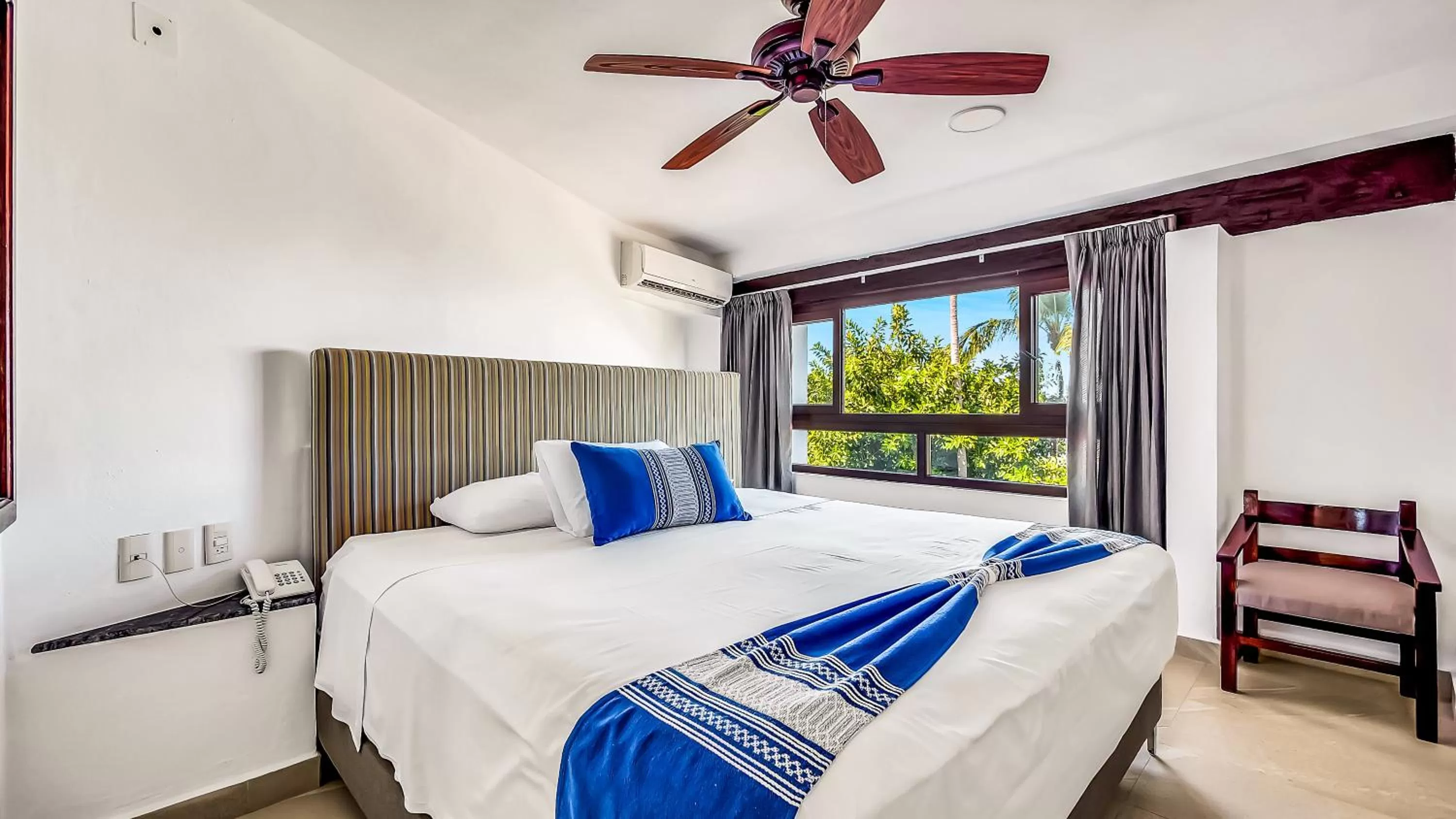 Bedroom, Bed in Marboka Hotel & Suites