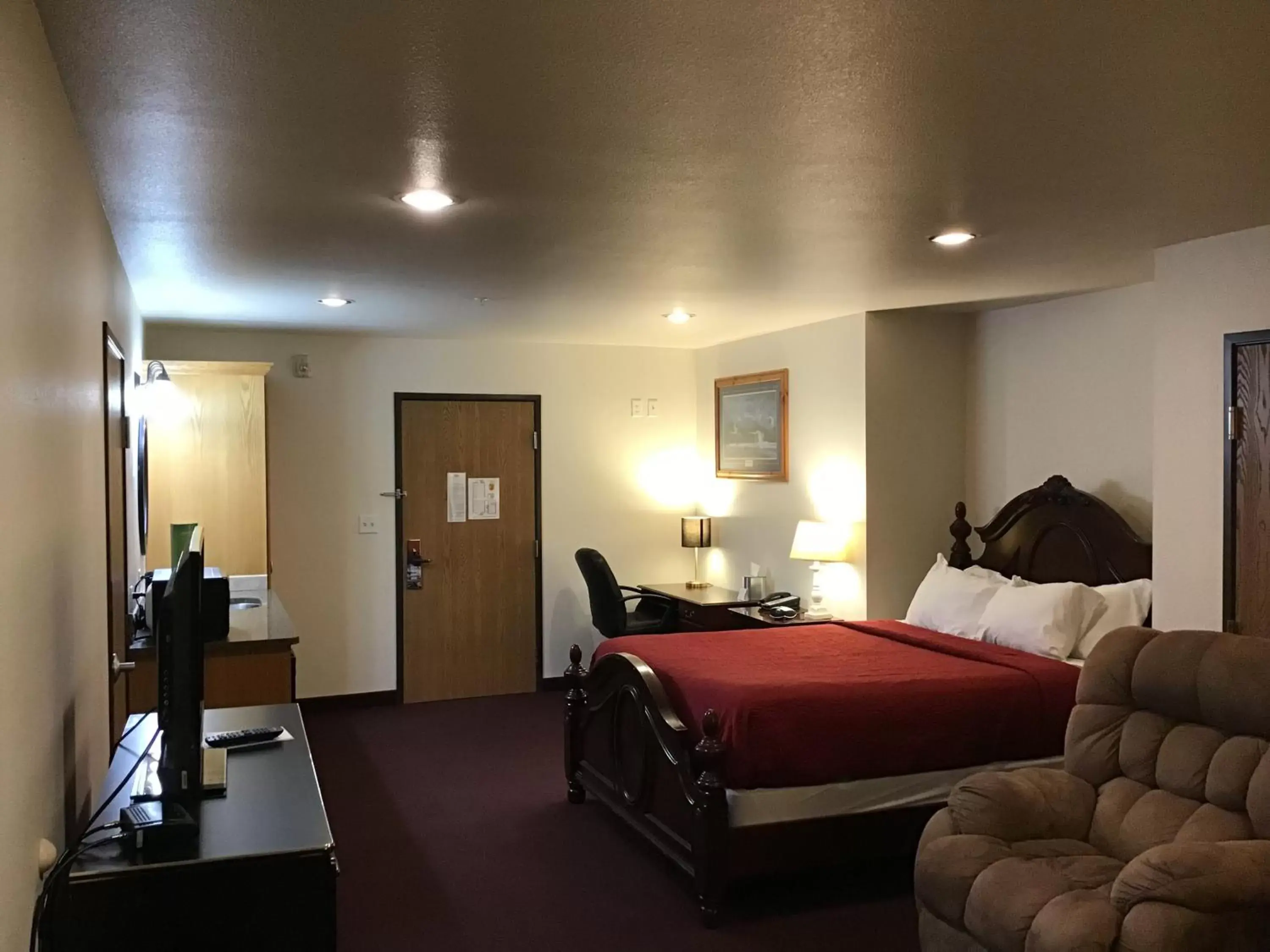 Super 8 by Wyndham Rexburg