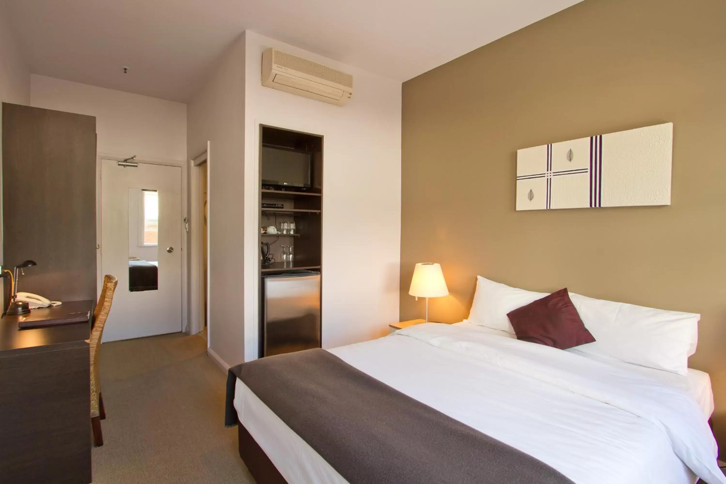 Bed in Vulcan Hotel Sydney