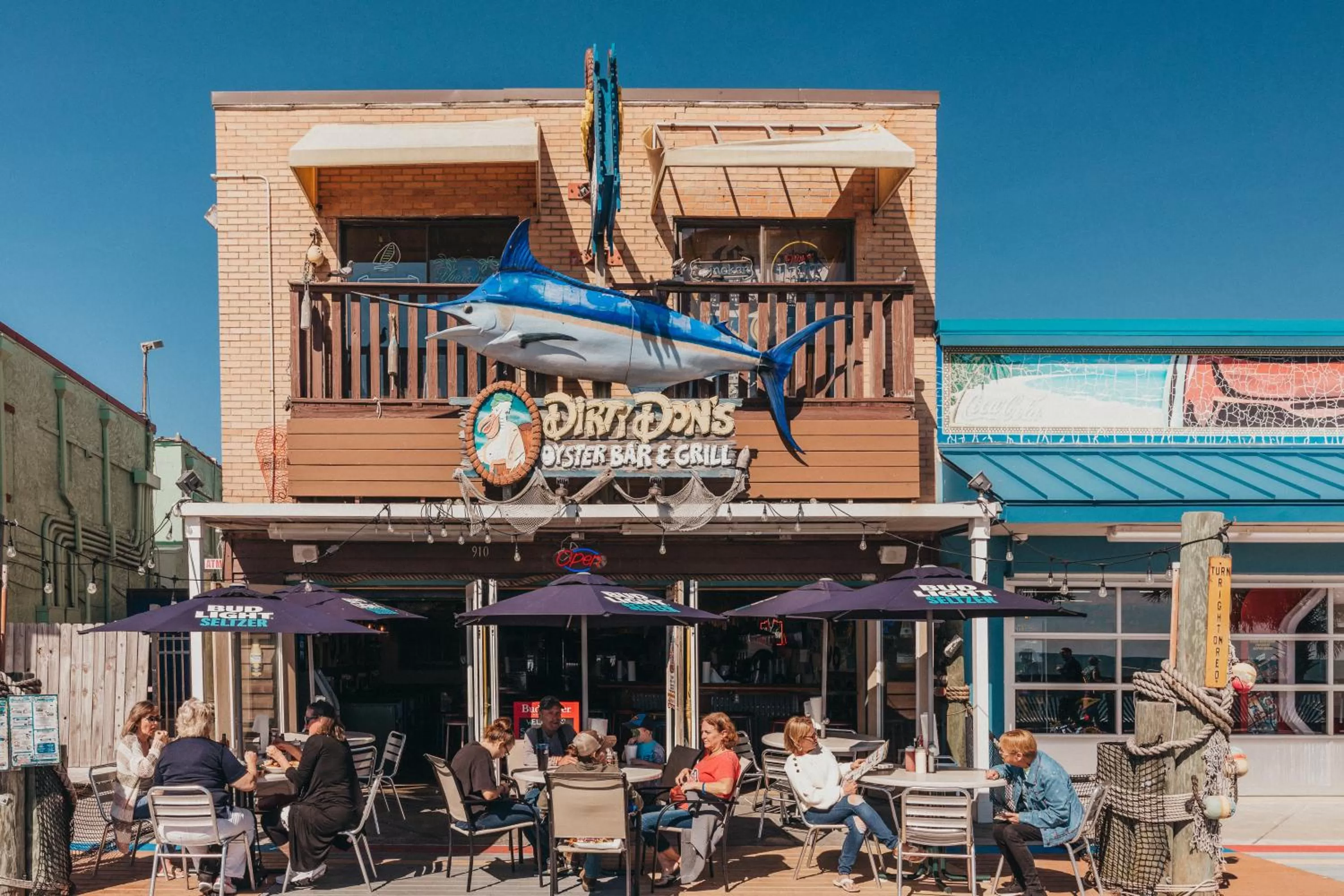 Nearby landmark, Property Building in Sandcastle Oceanfront Resort South Beach