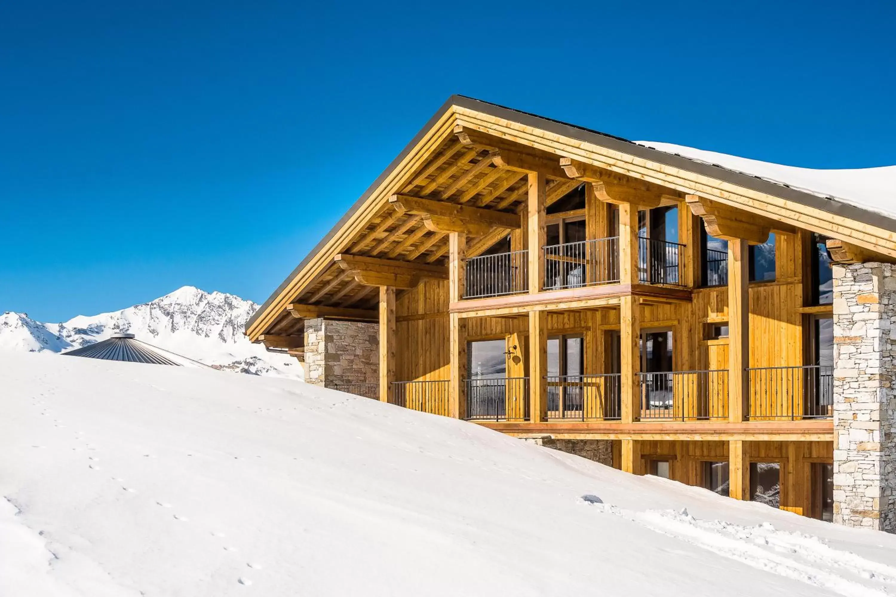 Winter in Le Refuge de Solaise - 2551 m Altitude