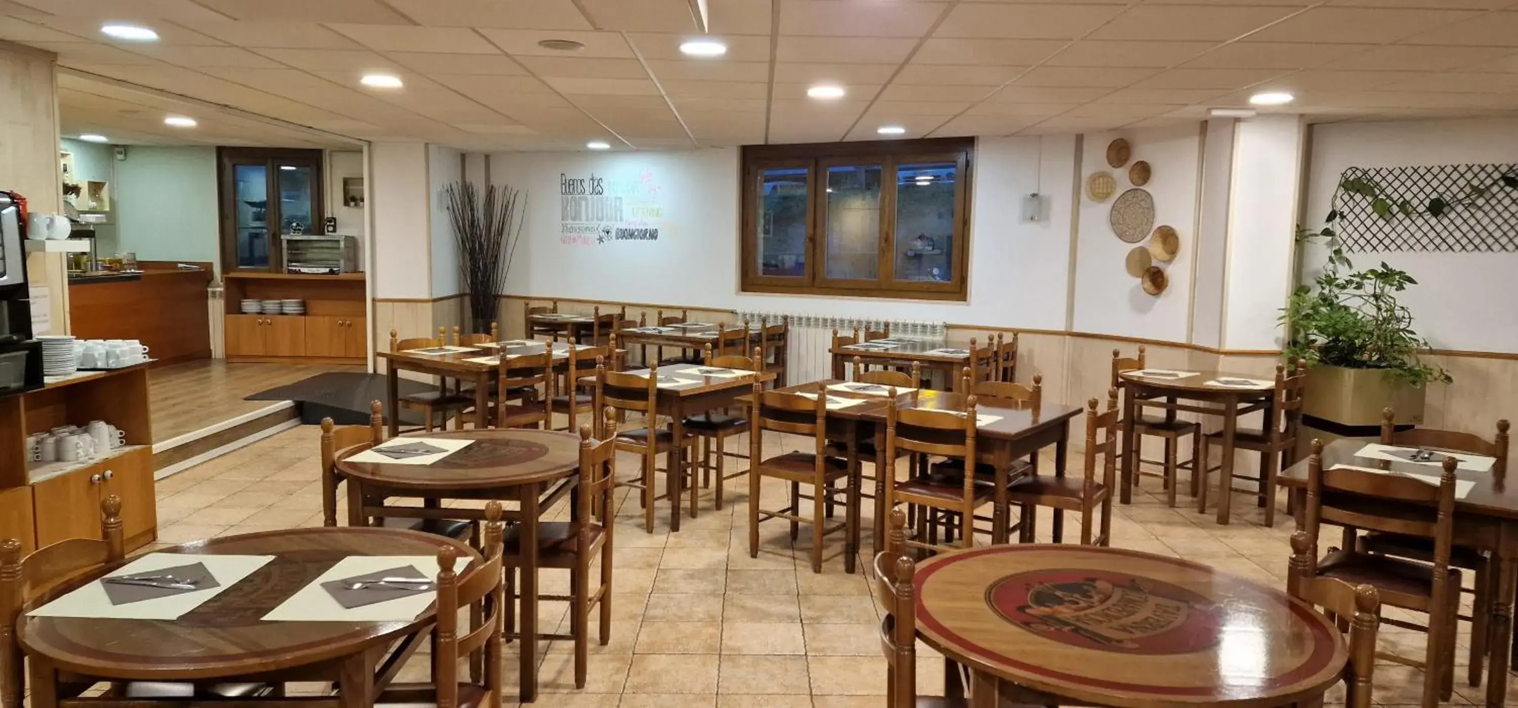 Breakfast, Restaurant/Places to Eat in Hotel Comapedrosa