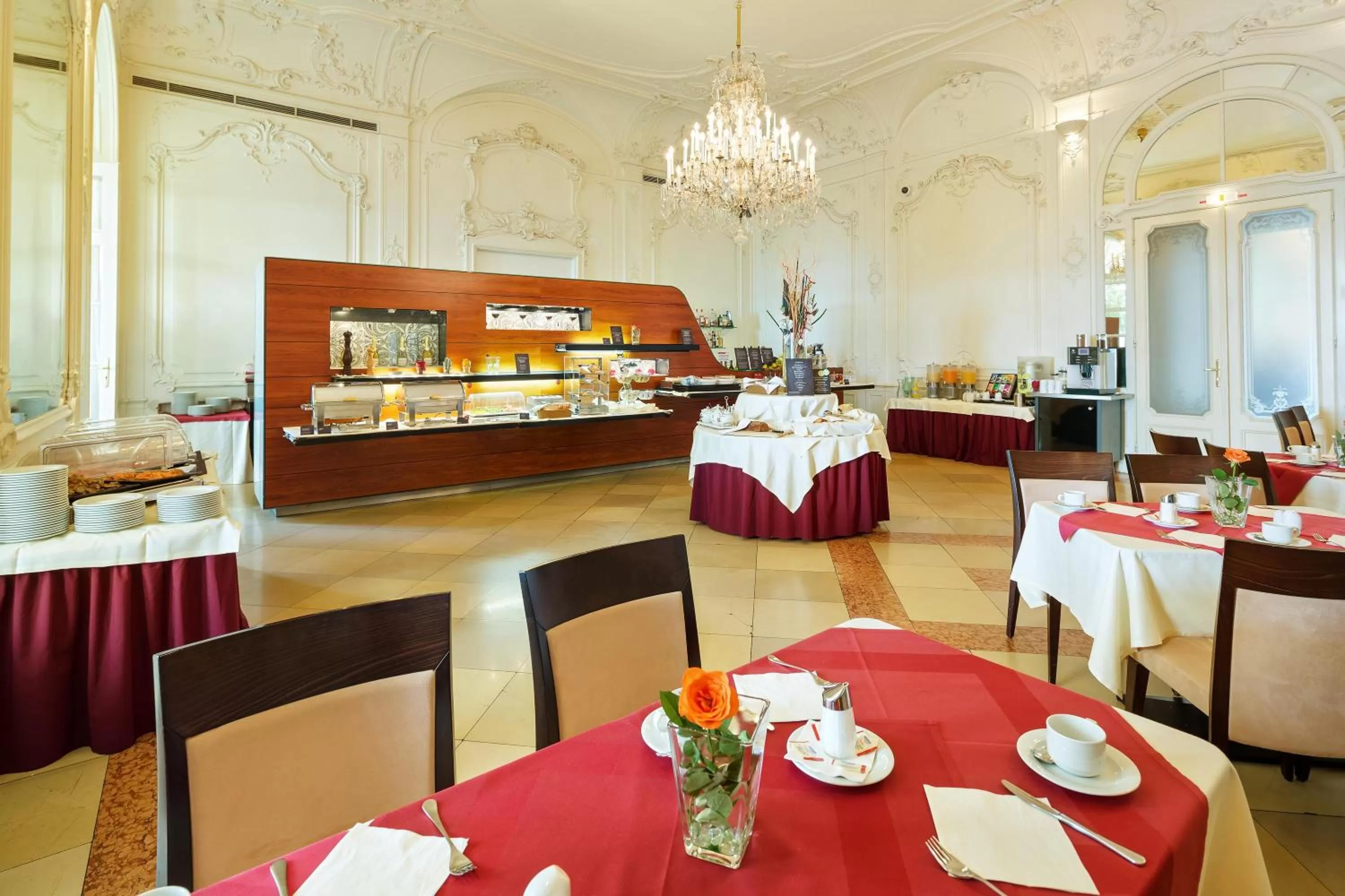Restaurant/places to eat in Austria Trend Hotel Schloss Wilhelminenberg Wien