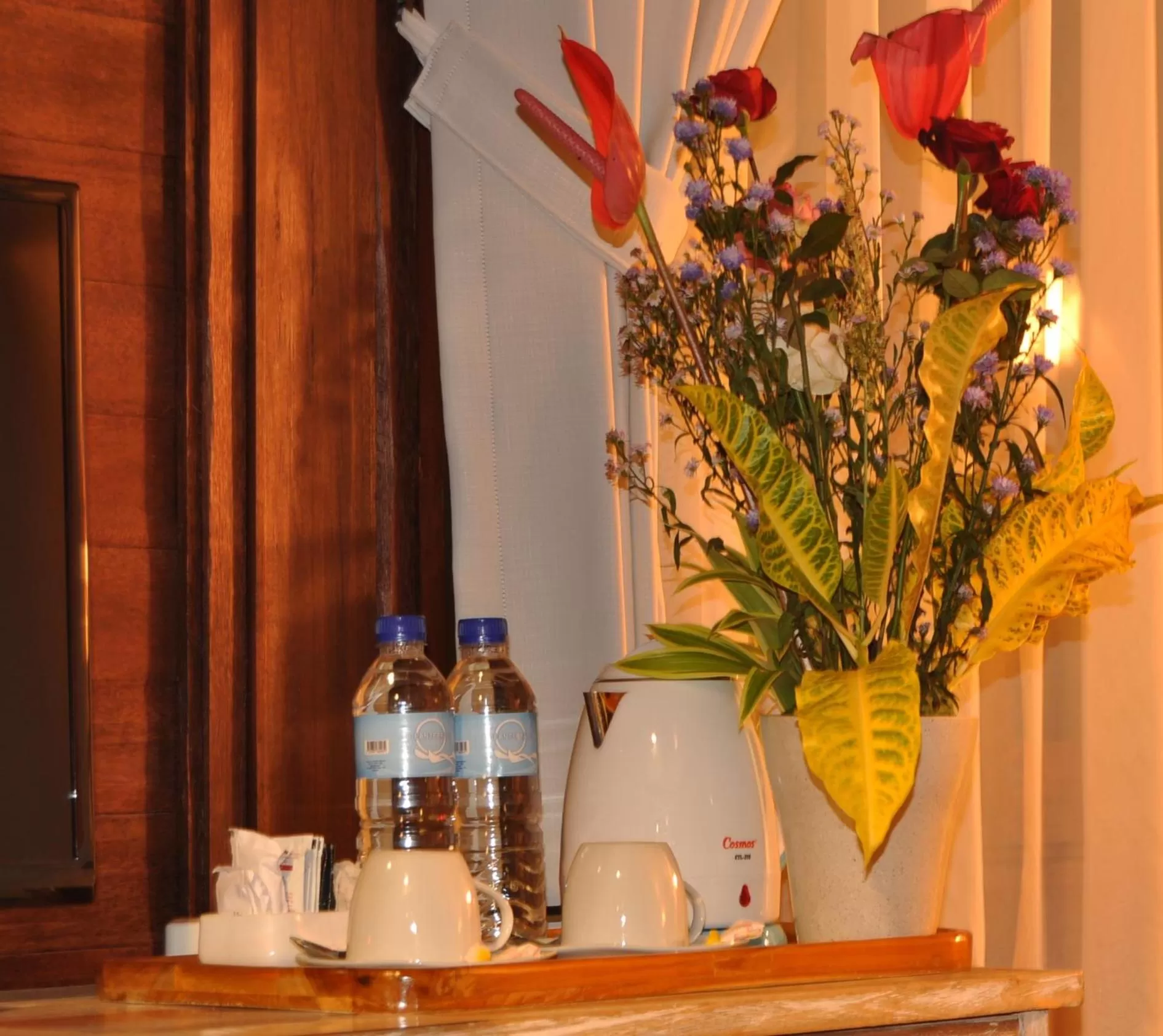 Coffee/tea facilities in Ocean Terrace Suite And Spa Luxury