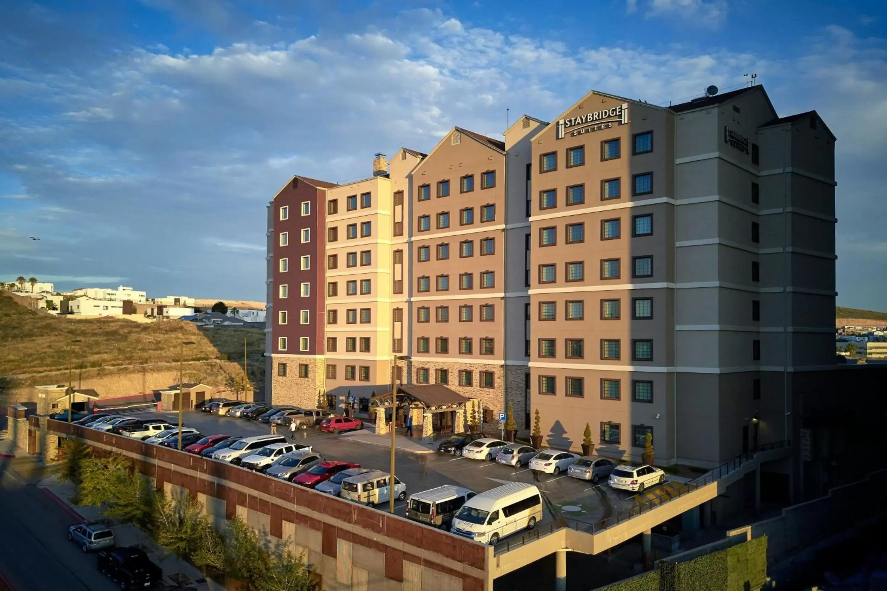 Property Building in Staybridge Suites Chihuahua, an IHG Hotel