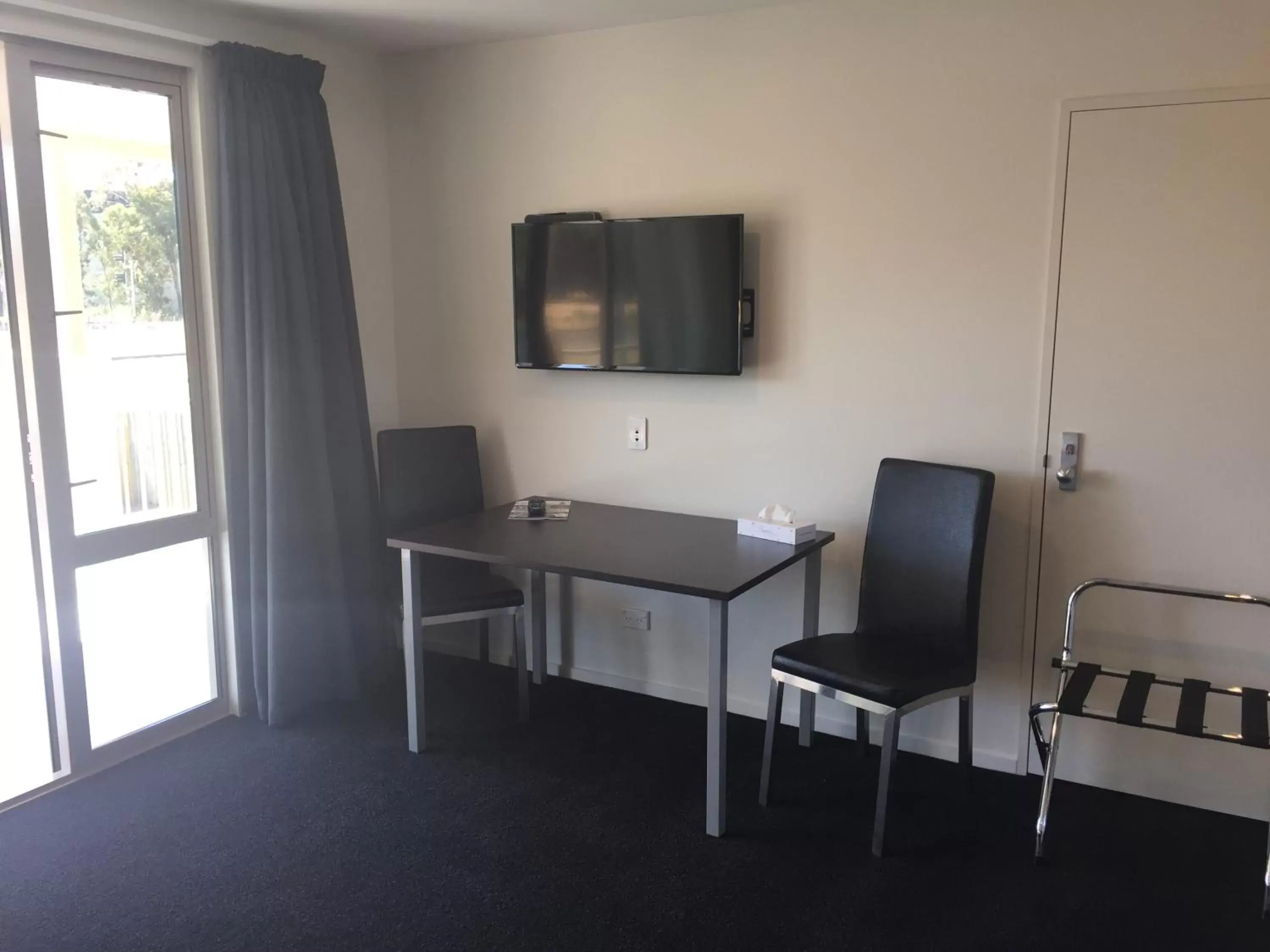 TV/Entertainment Center in Rolleston Highway Motel