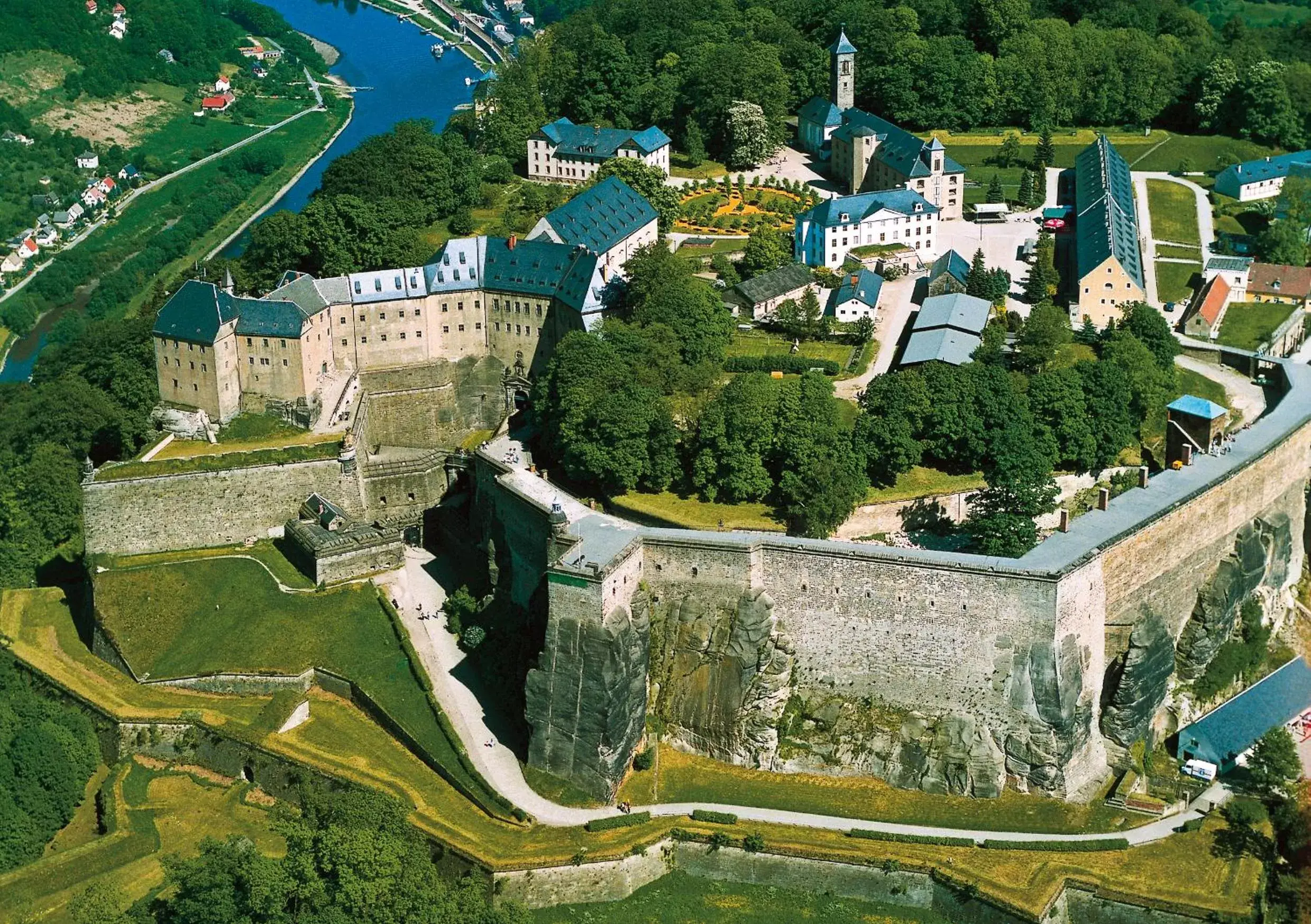 Area and facilities, Bird's-eye View in Parkhotel Neustadt