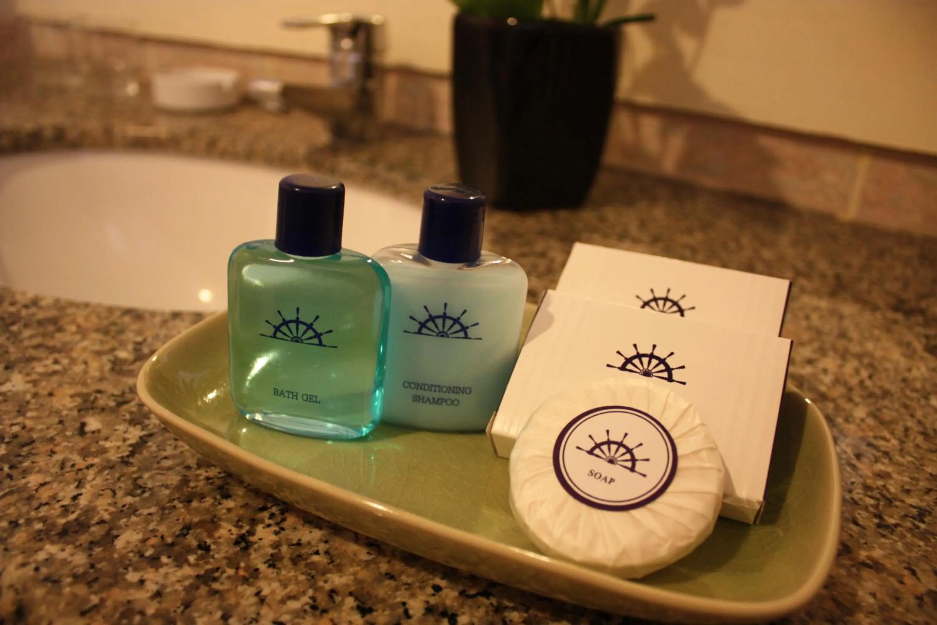 Bathroom in Admiral Suites Bangkok