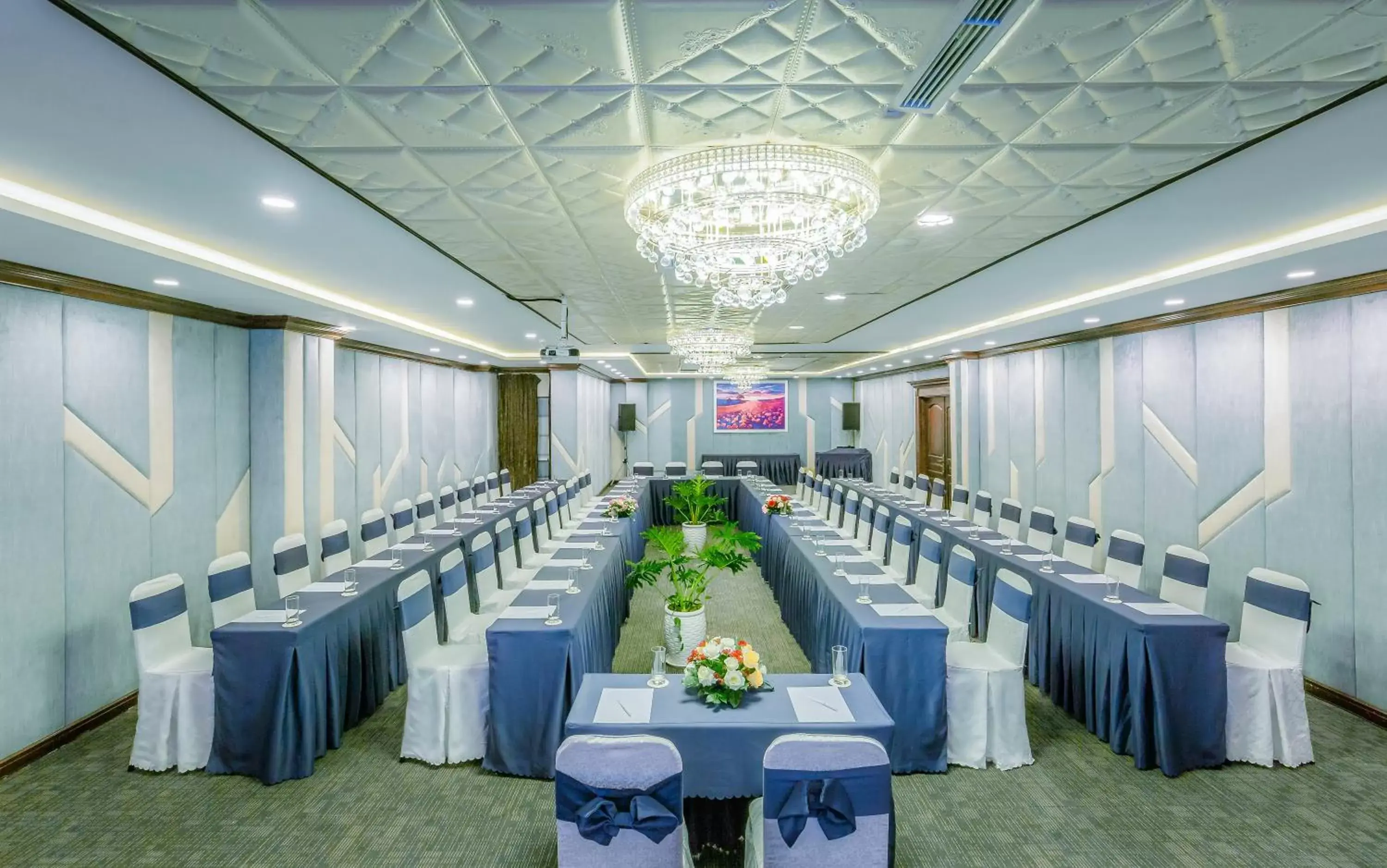 Business facilities, Banquet Facilities in Happy Life Grand Hotel & Sky Bar