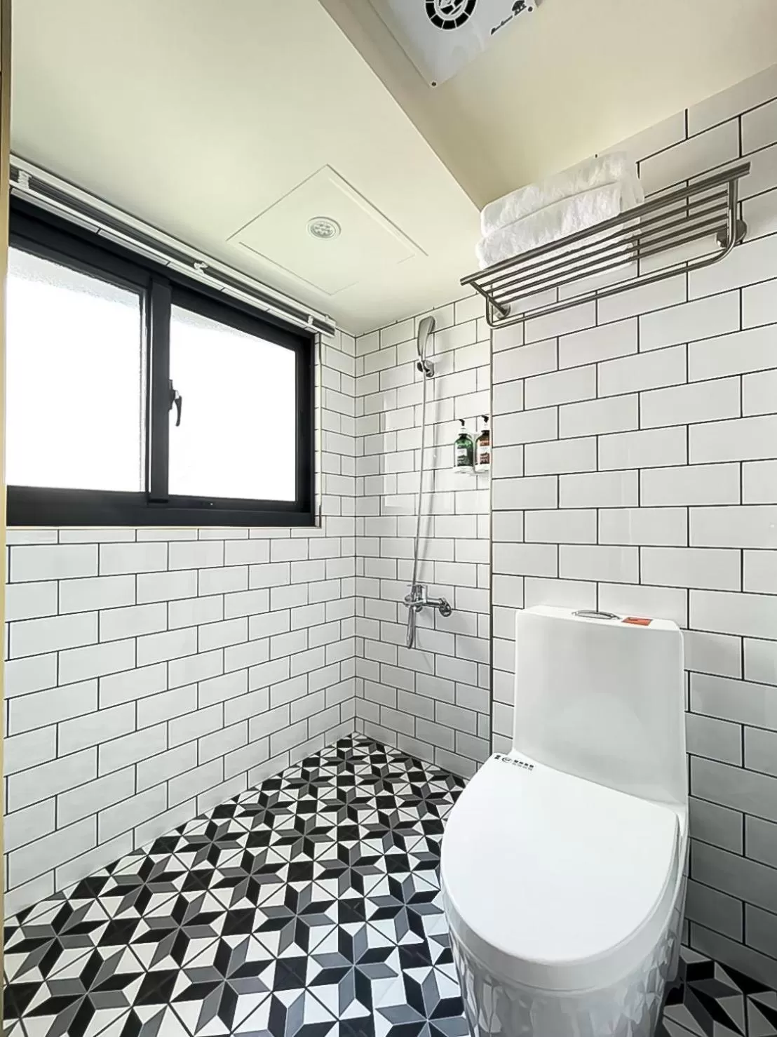 Bathroom in 旅行家 Affetto Hostel