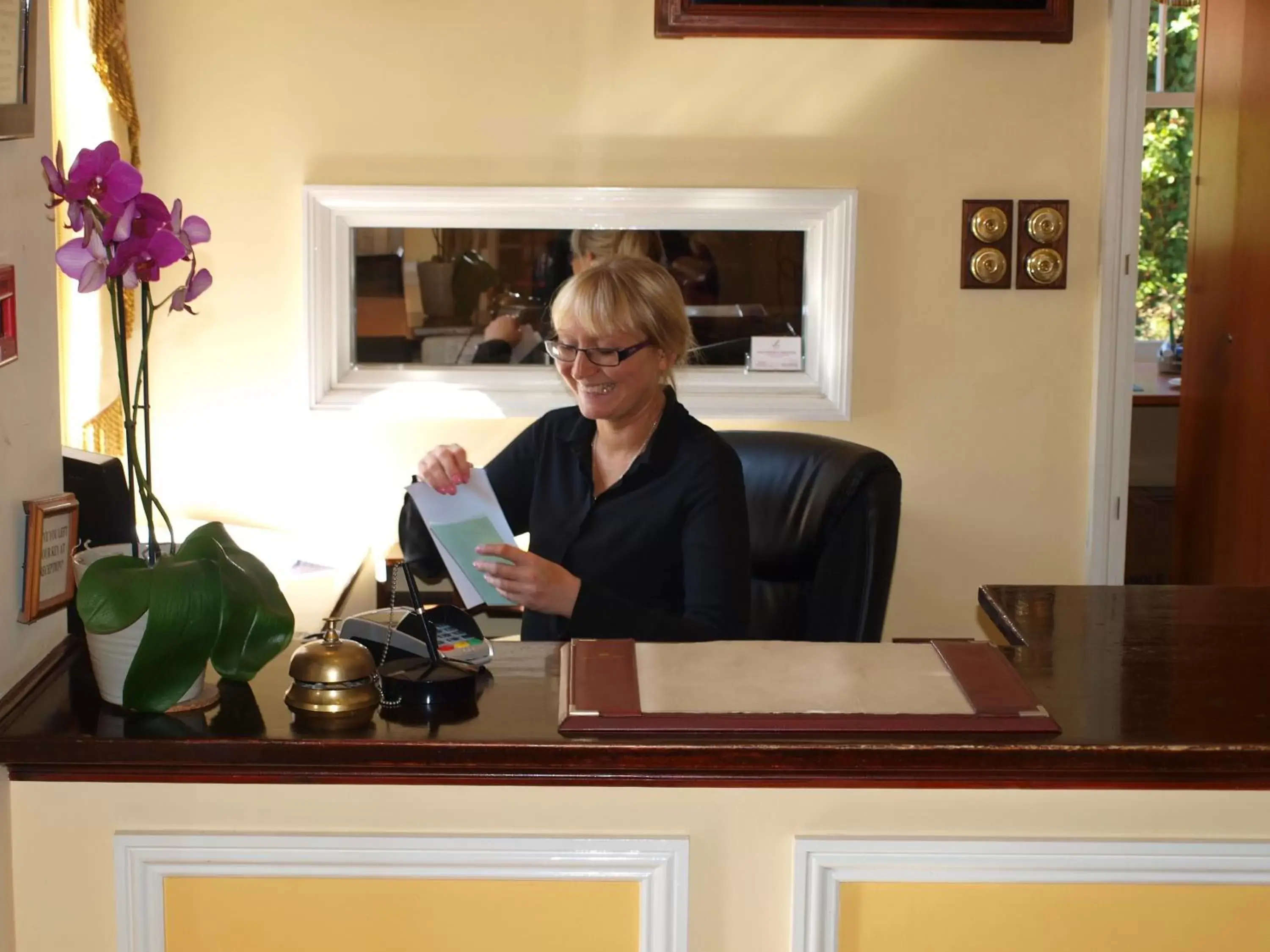 Staff, Lobby/Reception in Beechwood Hotel