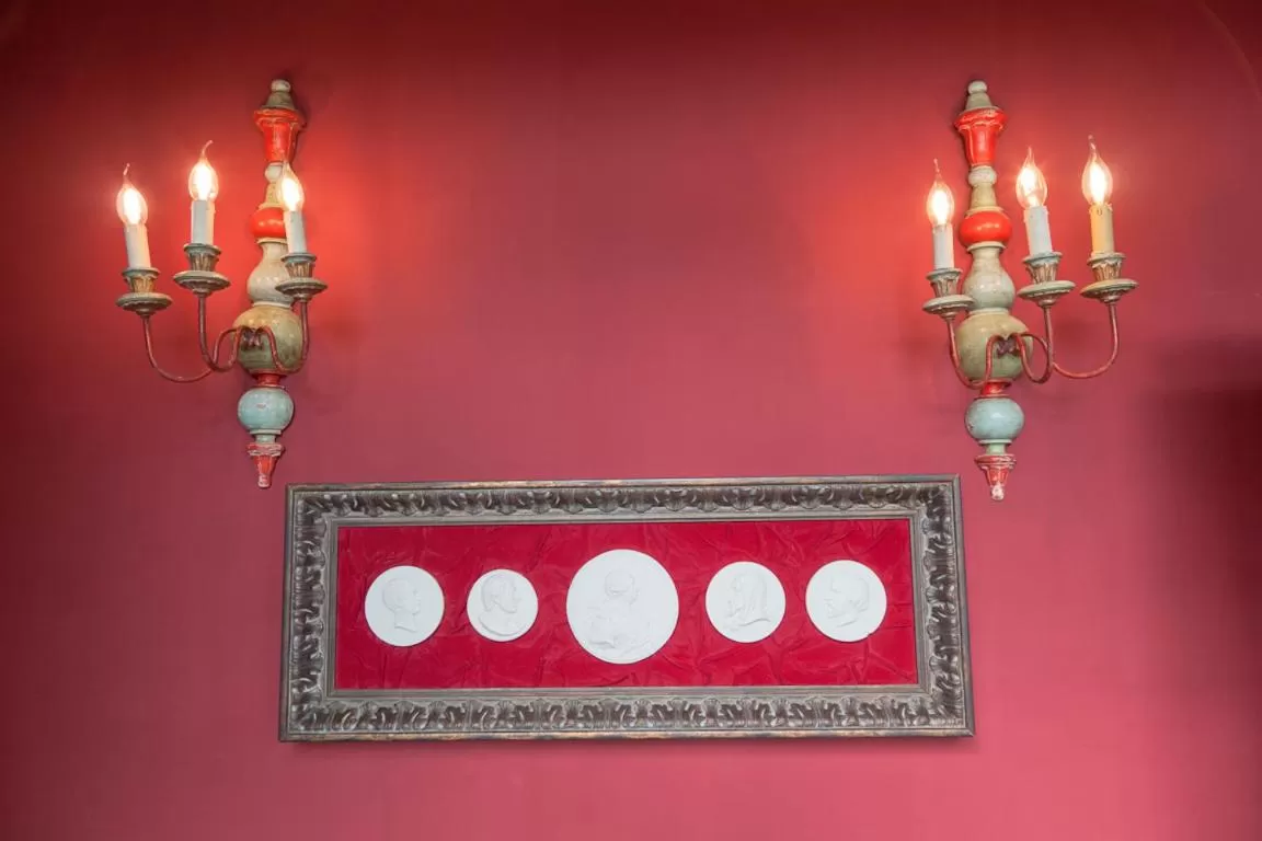 Decorative detail in Relais Montemaggiore