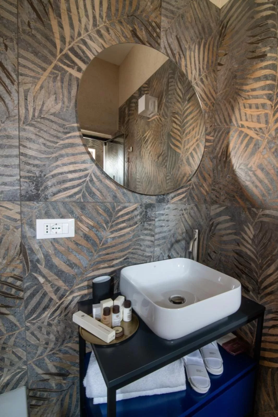 Bathroom in Sonrisa suites