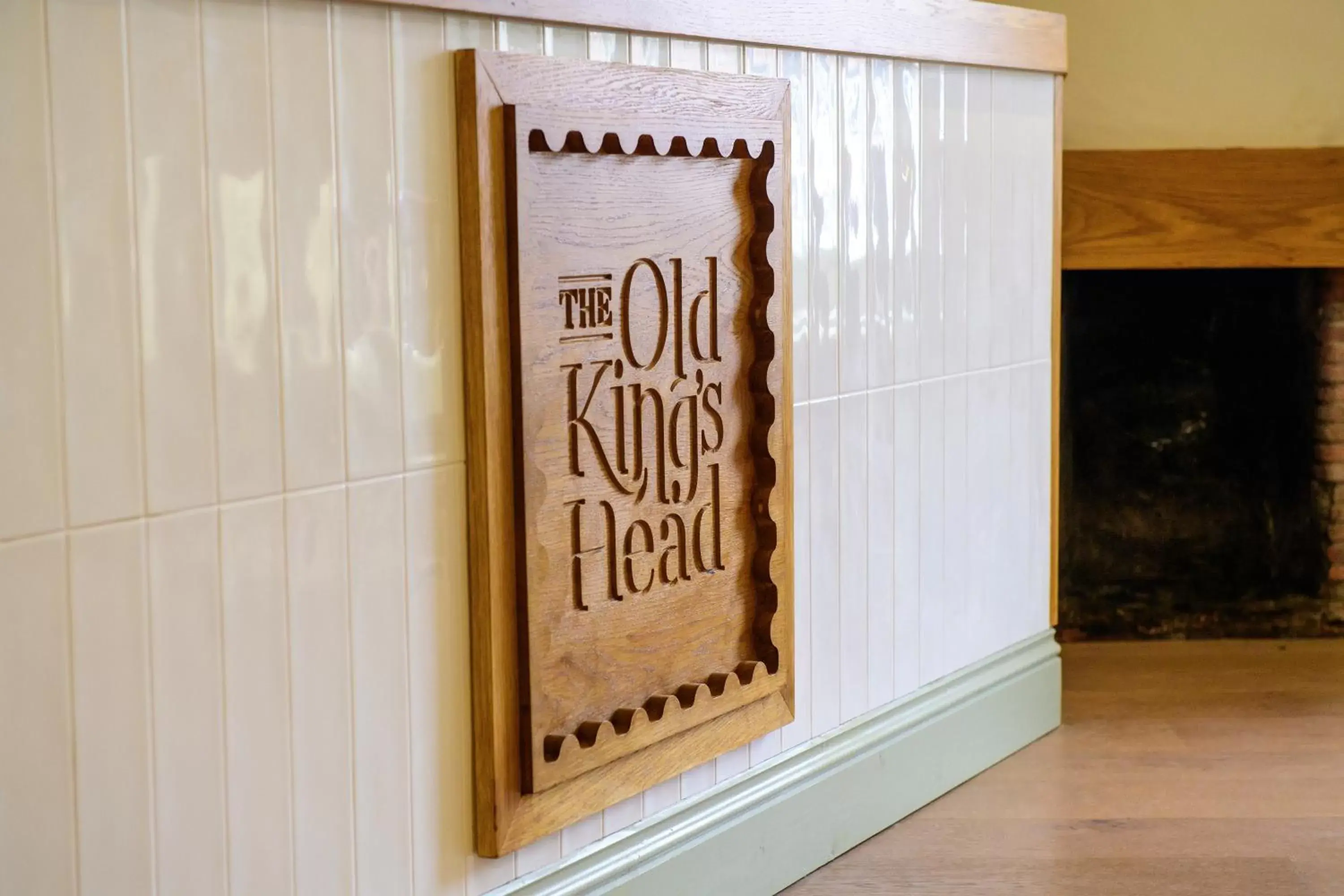 Restaurant/places to eat in The Old Kings Head