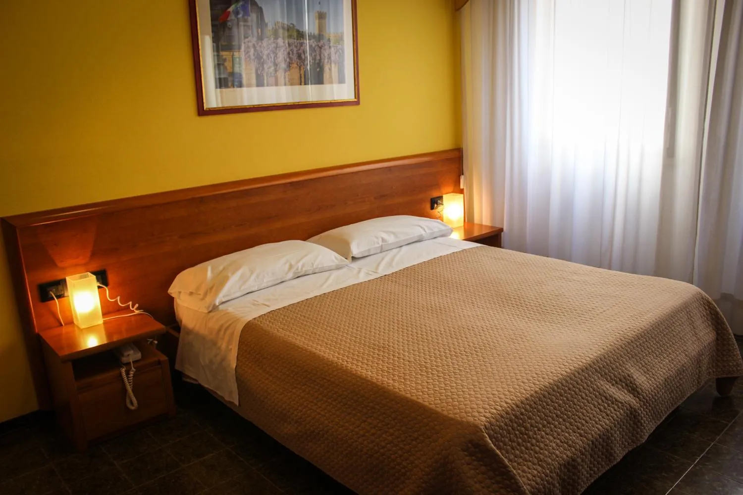 Bedroom, Bed in Hotel Centrale